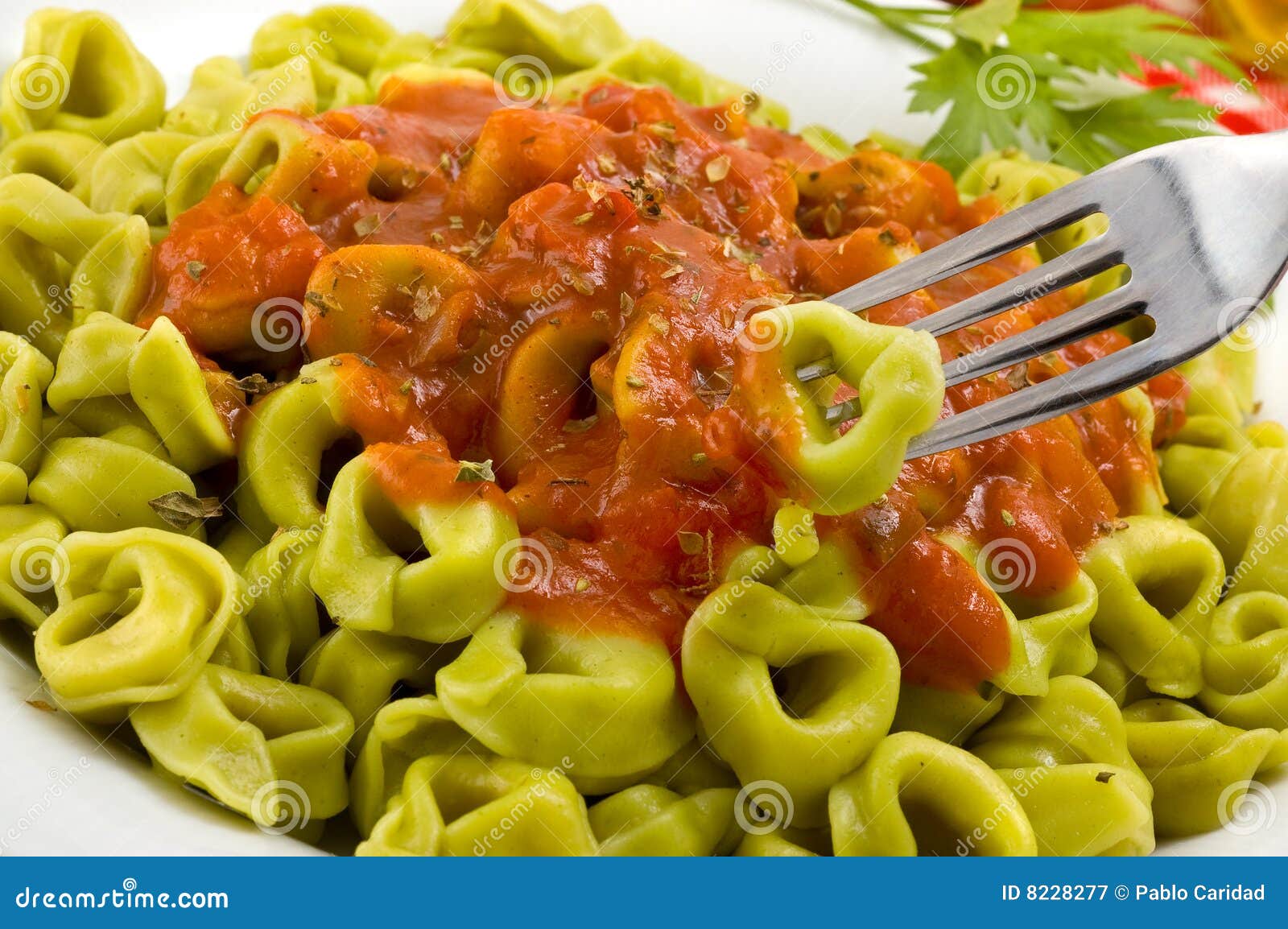 tortellini and tomato sauce