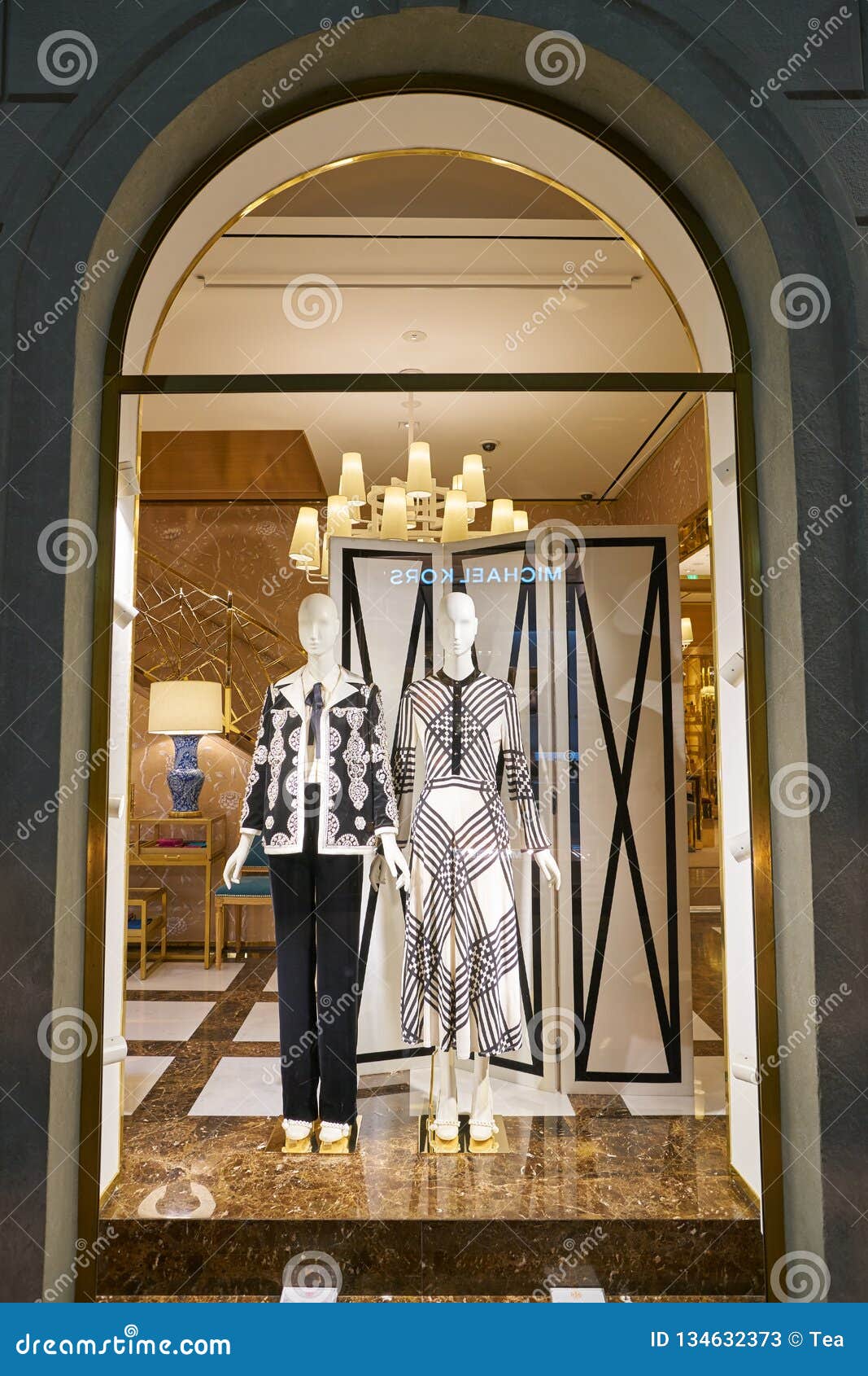 Tory Burch editorial stock photo. Image of price, boutique - 134632373