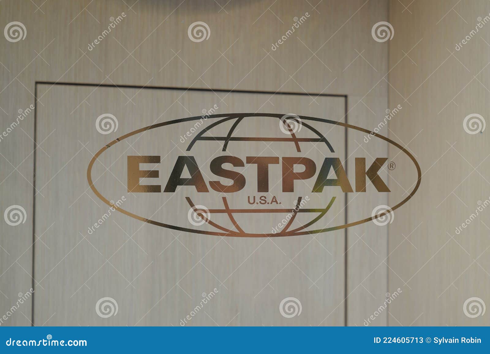 Eastpak Shop Logo Brand and Text Sign for Bags Boutique Editorial Stock Photo - Image of business, 224605713