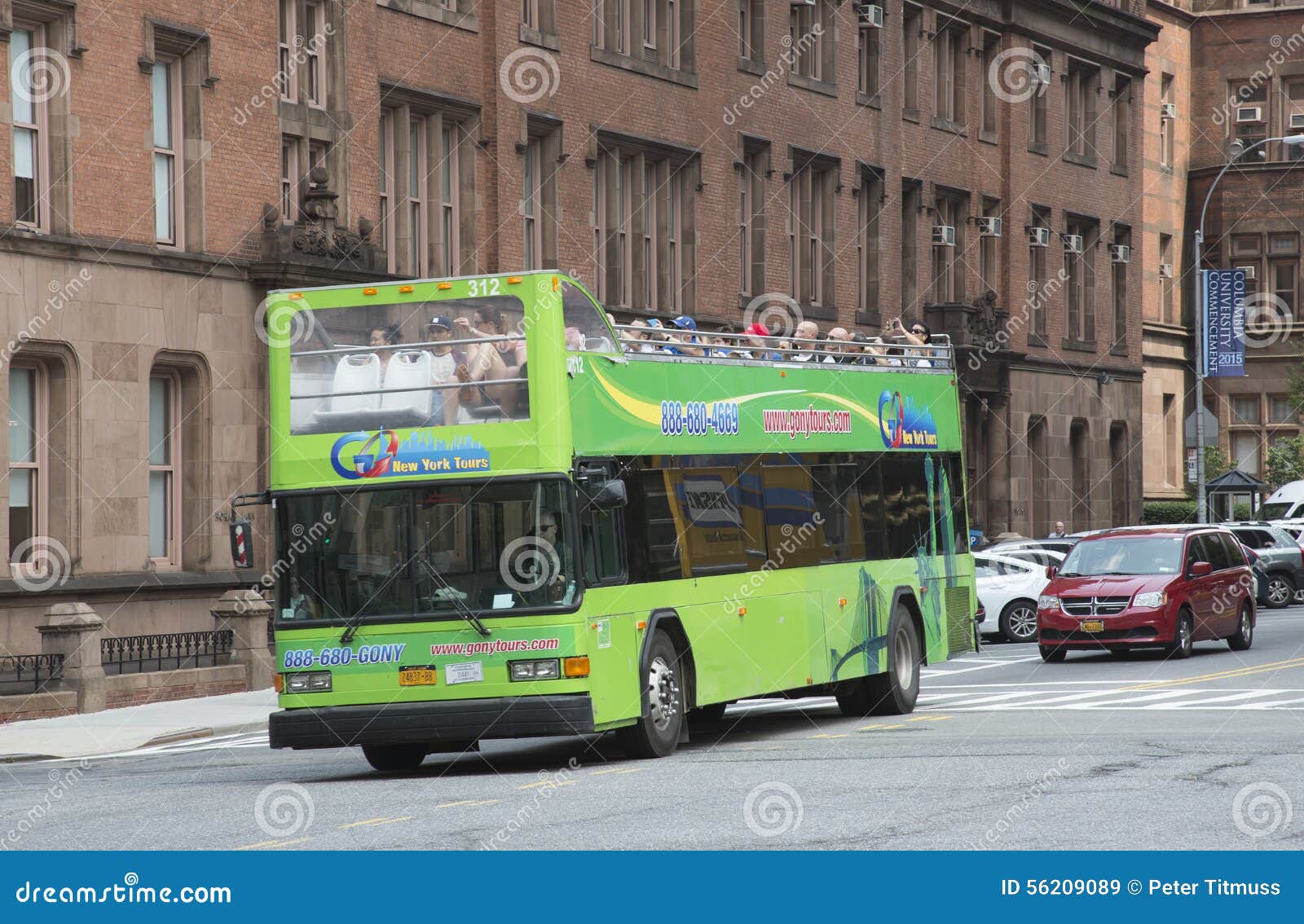 Tour bus in New York USA editorial stock image. Image of vehicle - 56209089
