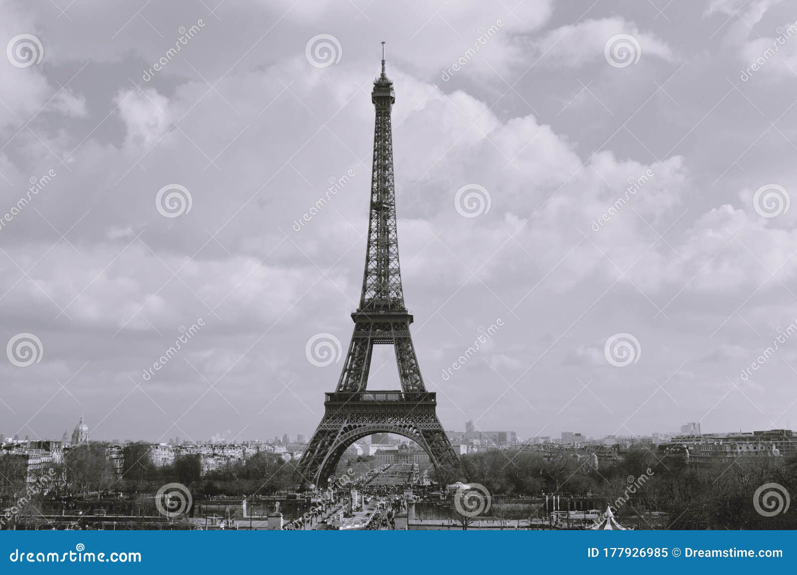 Tour Eiffel Noir Et Blanc Stock Image Image Of Tower Paris Tour Eiffel Noir Et Blanc Stock Image Image Of Tower Paris