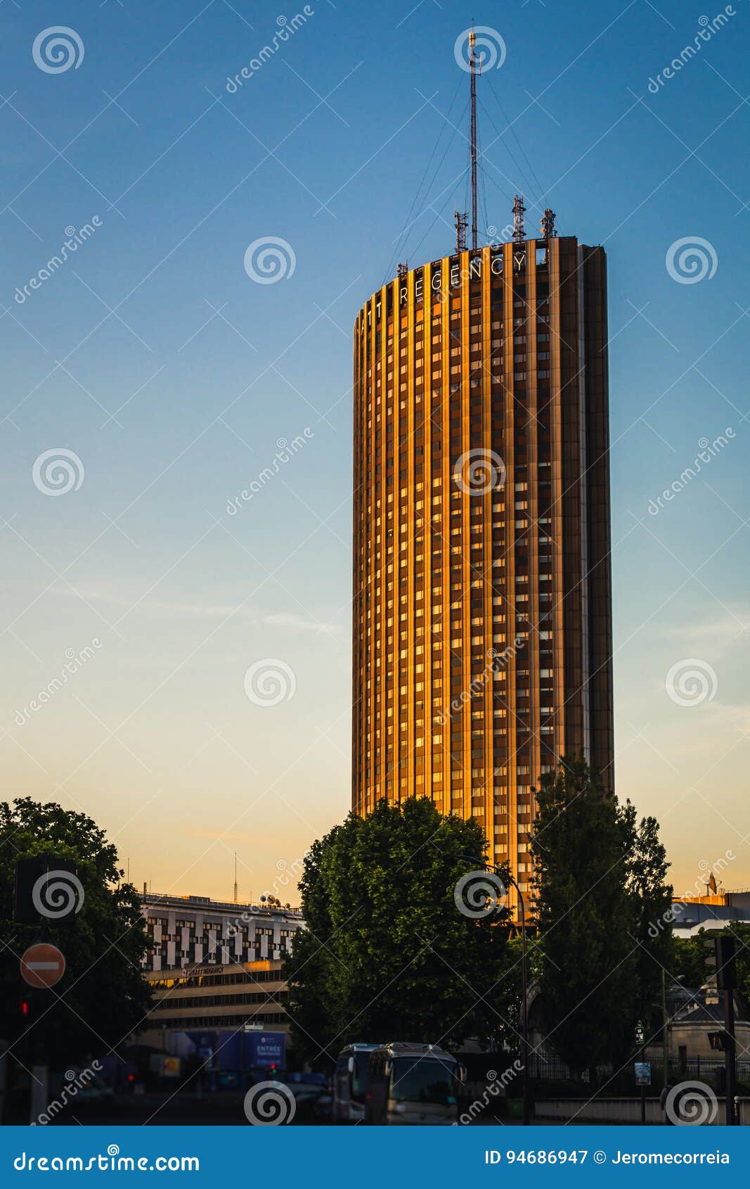 Tour of the Porte Maillot stock image. Image of carries 94686947