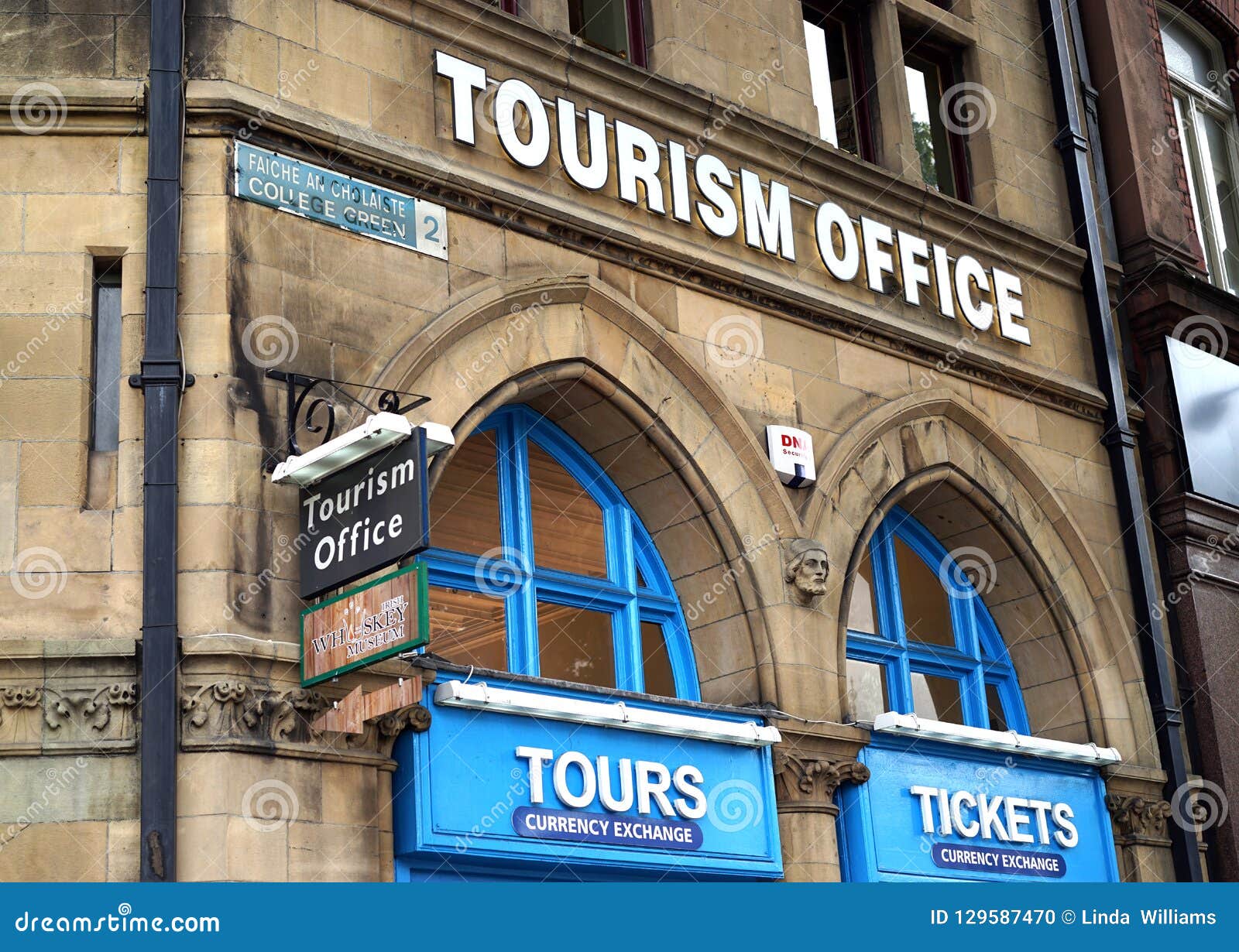 tourist office definition