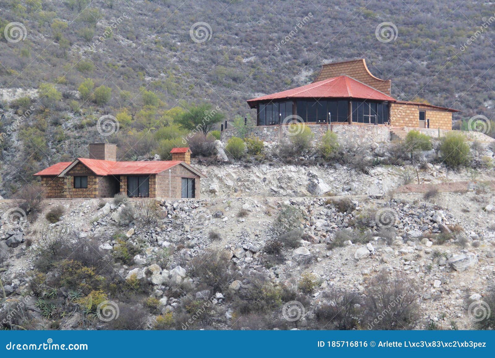 tourist destination with cabins in zimapan mexico