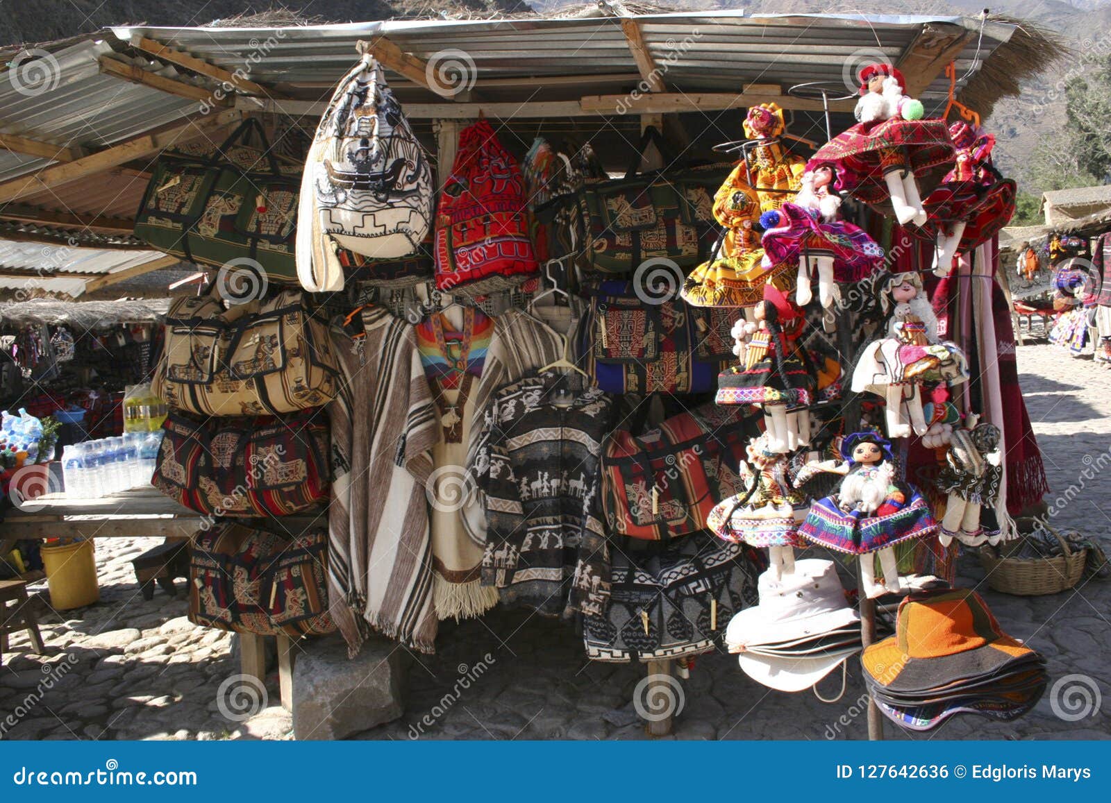 tourist shop cusco