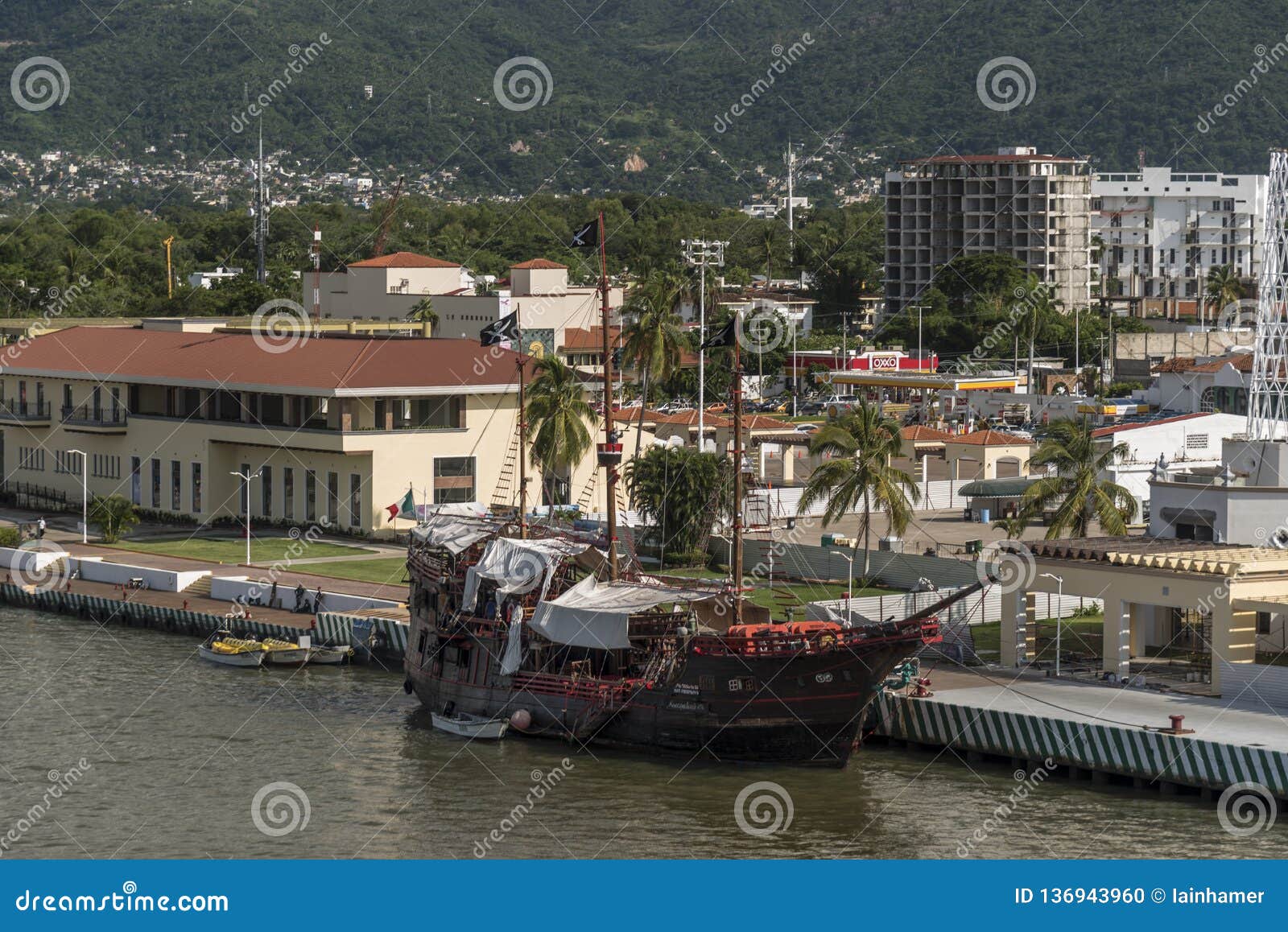 Balade en bateau pirate à Puerto Vallarta