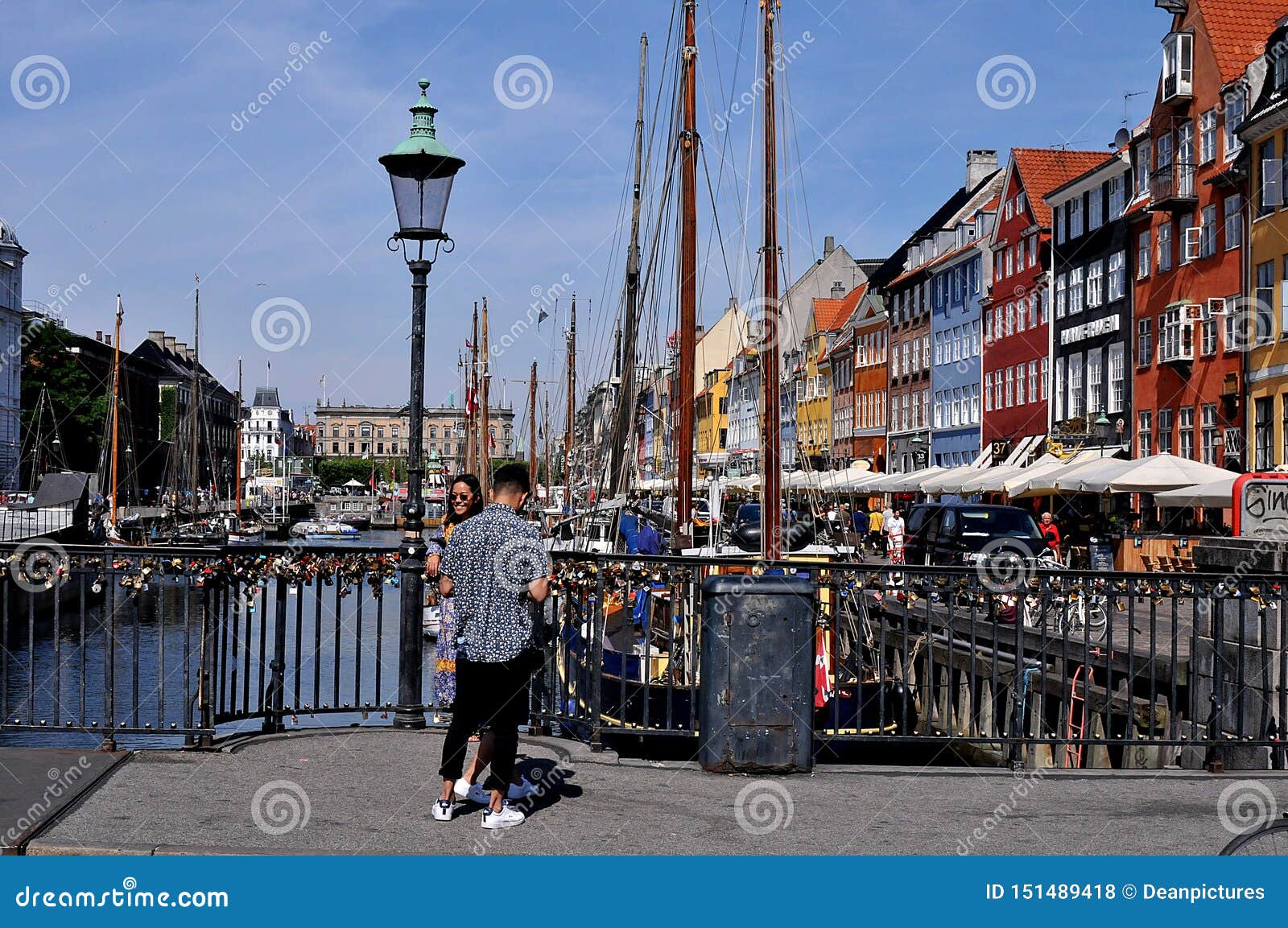 Tourists Enjoy Photographic One and Other on Nyhavn Canal Editorial ...