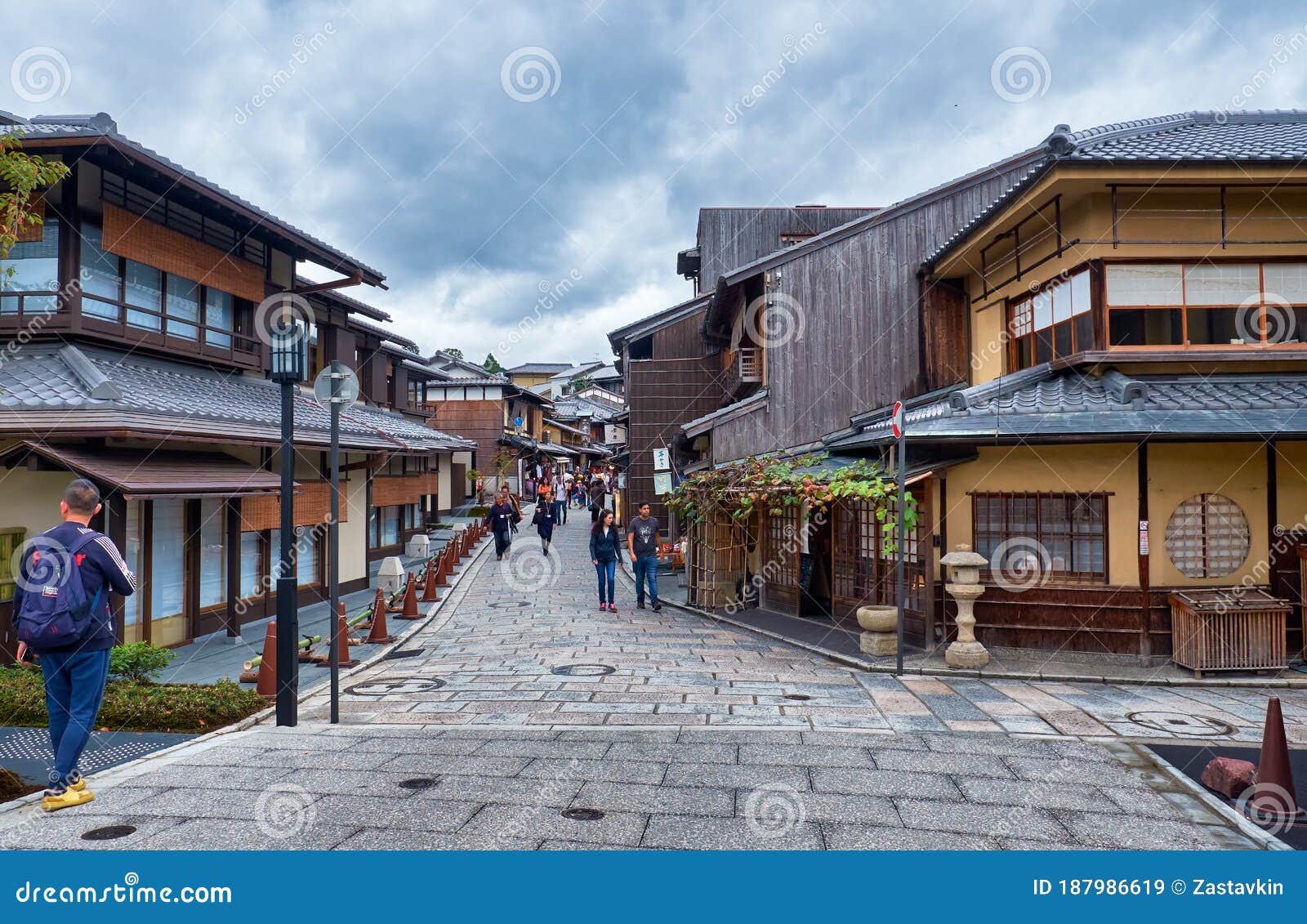 Tourists Shopping Street Sanneizaka Kyoto Japan Editorial Stock Image Image Of Cobbled Japan Tourists Shopping Street Sanneizaka Kyoto Japan Editorial Stock Image Image Of Cobbled Japan