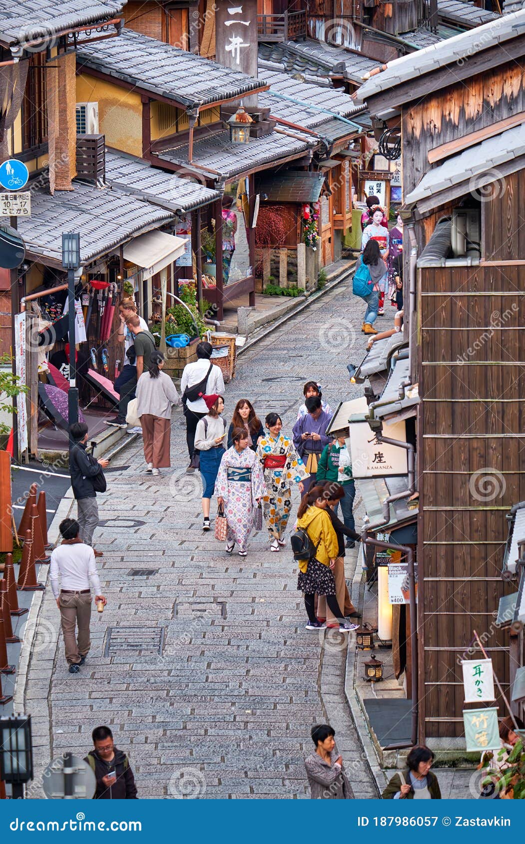 Tourists Shopping Street Sanneizaka The View From Above Kyoto Japan Editorial Photography Image Of Authentic Dori Tourists Shopping Street Sanneizaka The View From Above Kyoto Japan Editorial Photography Image Of Authentic Dori