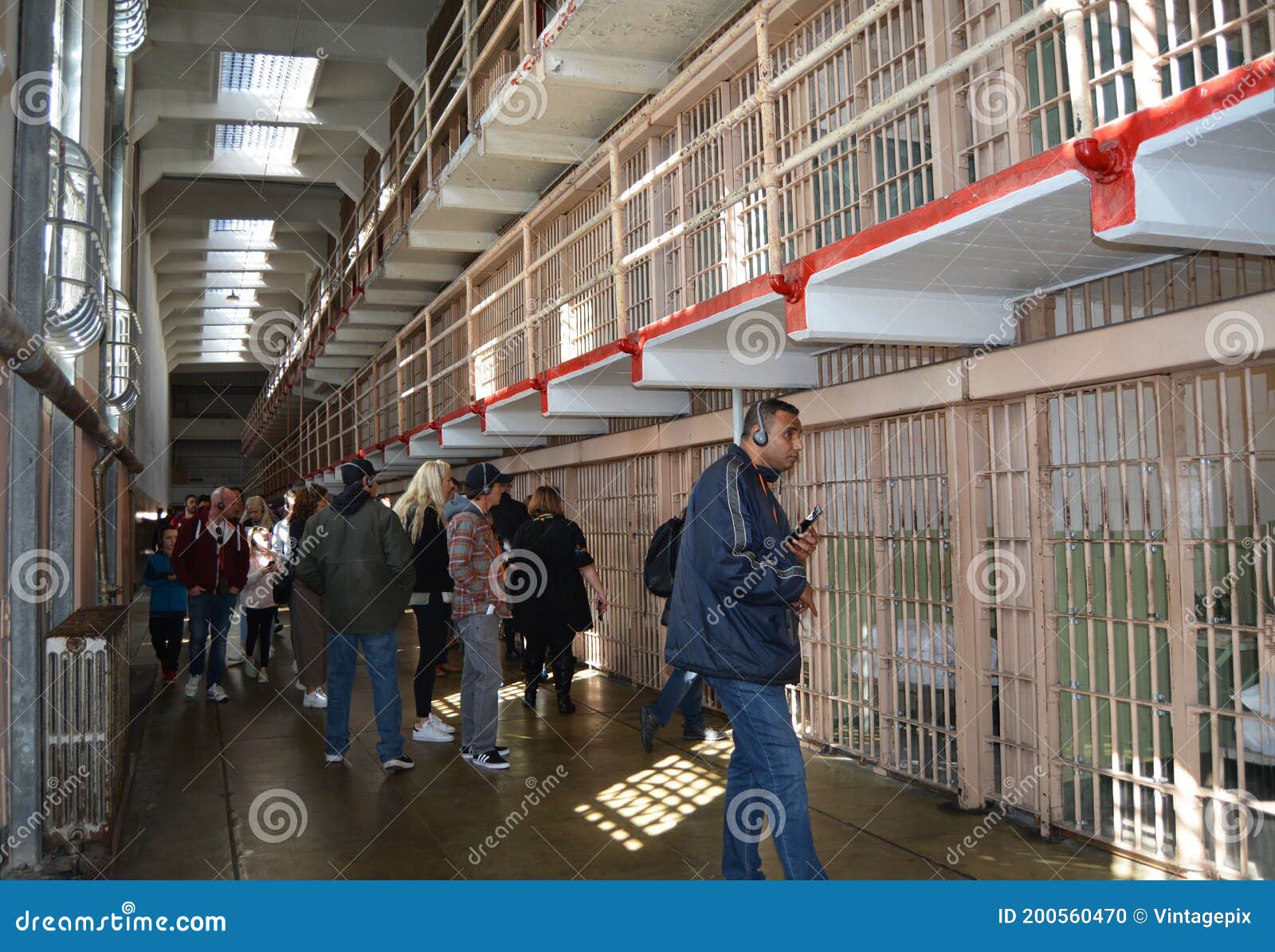 prison visit tour