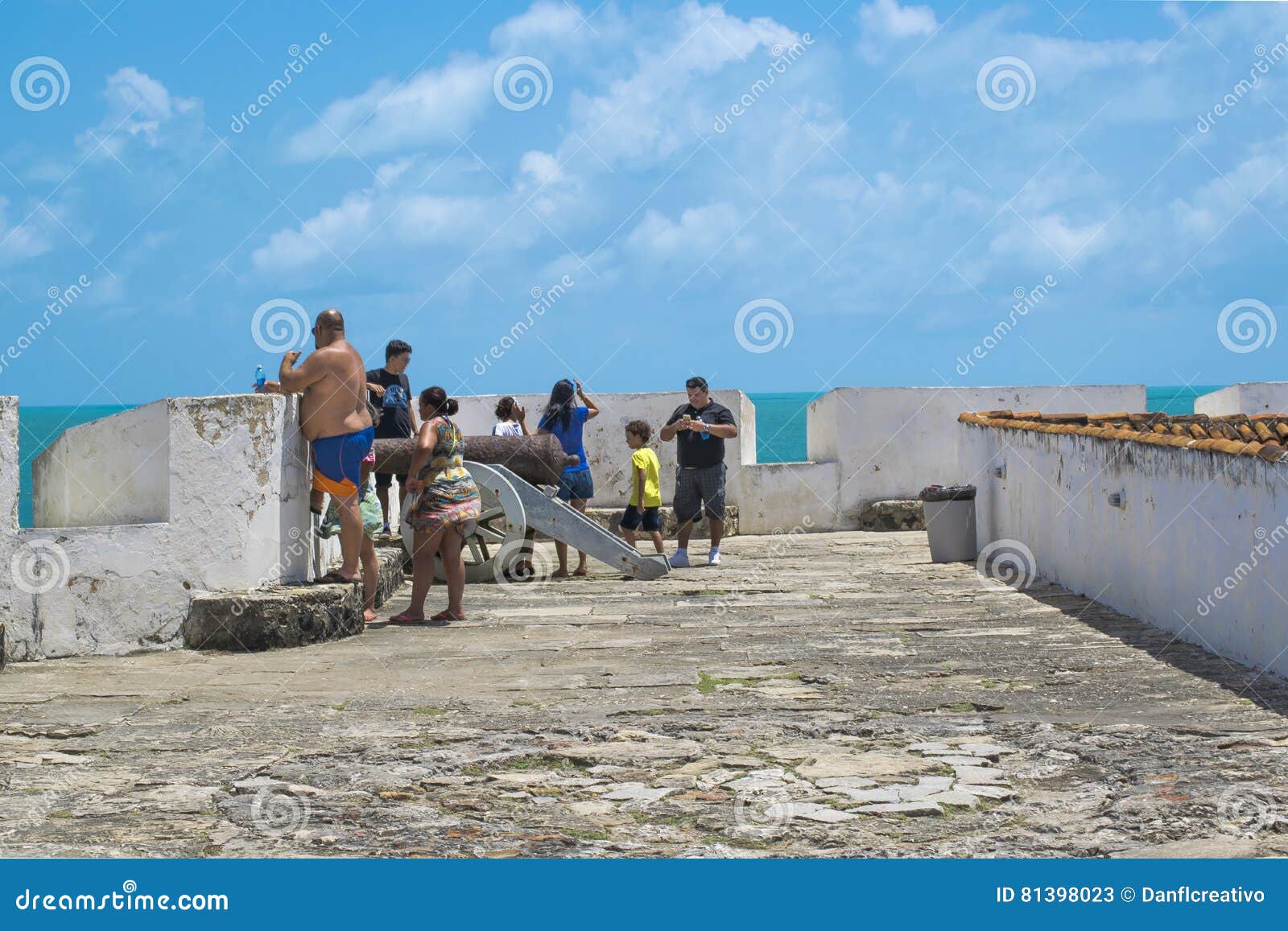 Tourists Visiting Forte Dos Reis Magos Natal Brazil Editorial Stock Photo -  Image of ancient, people: 81398023