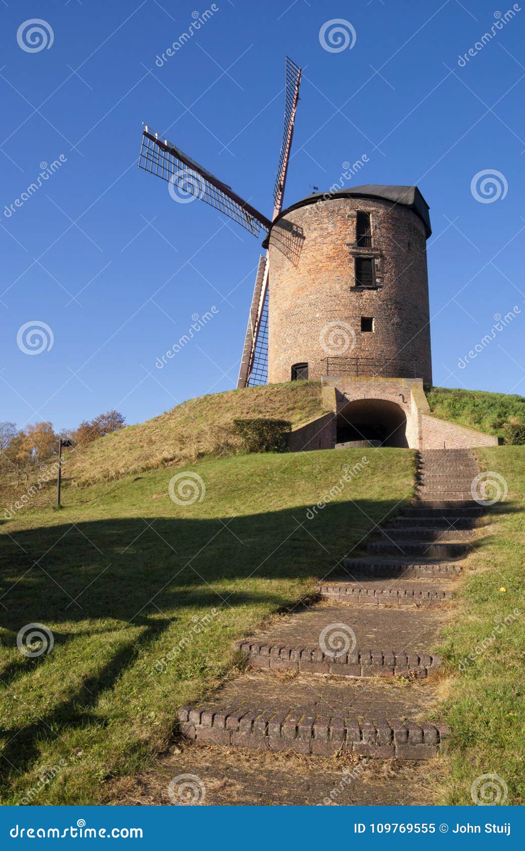 tower mill zeddam