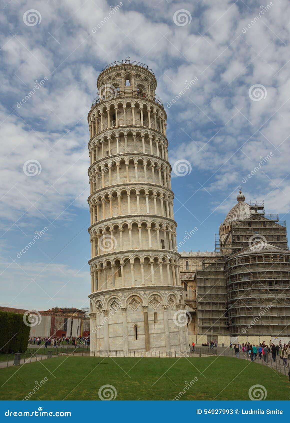 how many pizzas fit in the leaning tower of pisa how many pizzas fit in the leaning tower of pisa