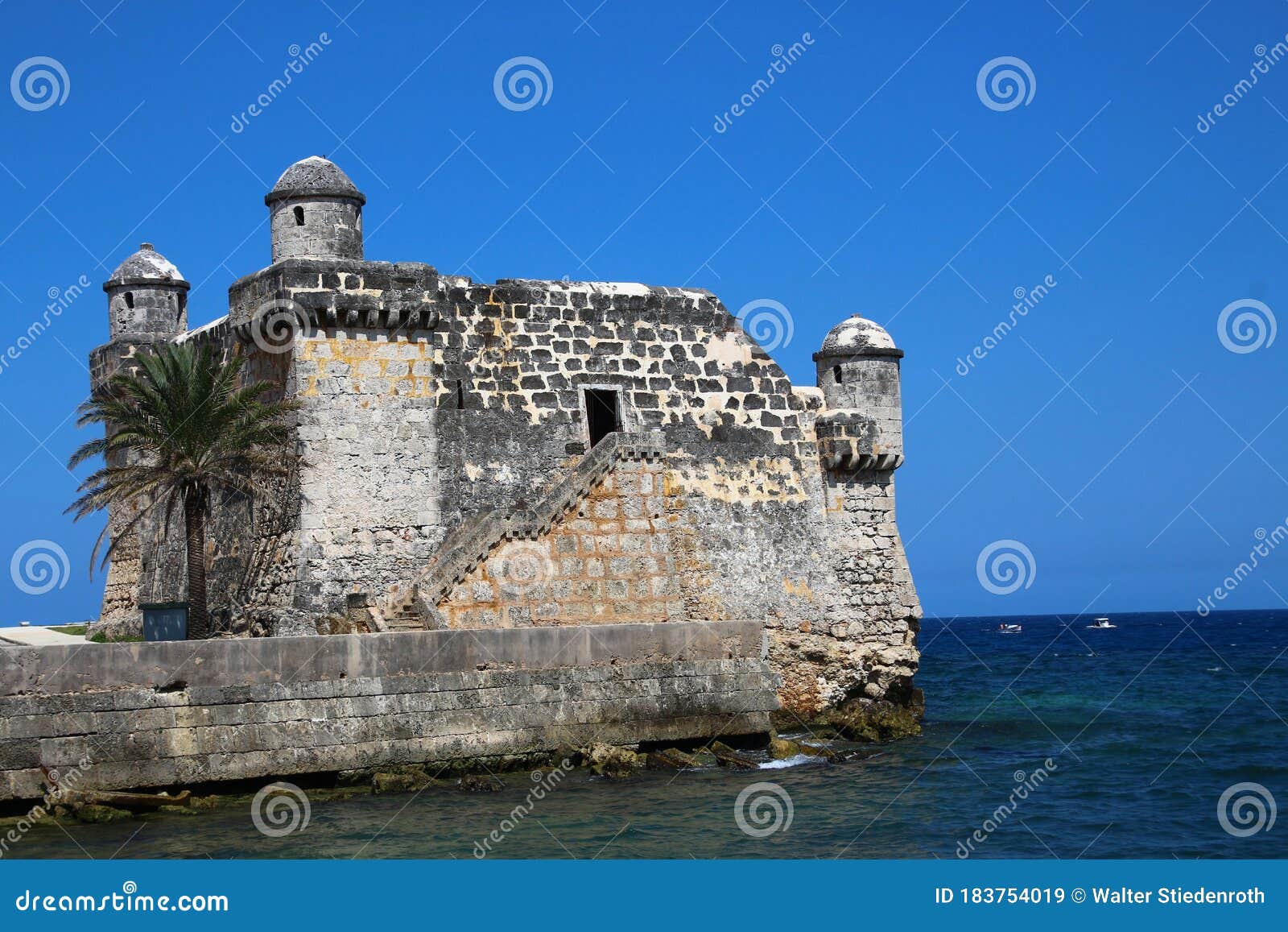 Torreon De La Chorrera In Cojimar Cuba Stock Image Image Of Cuba Stands