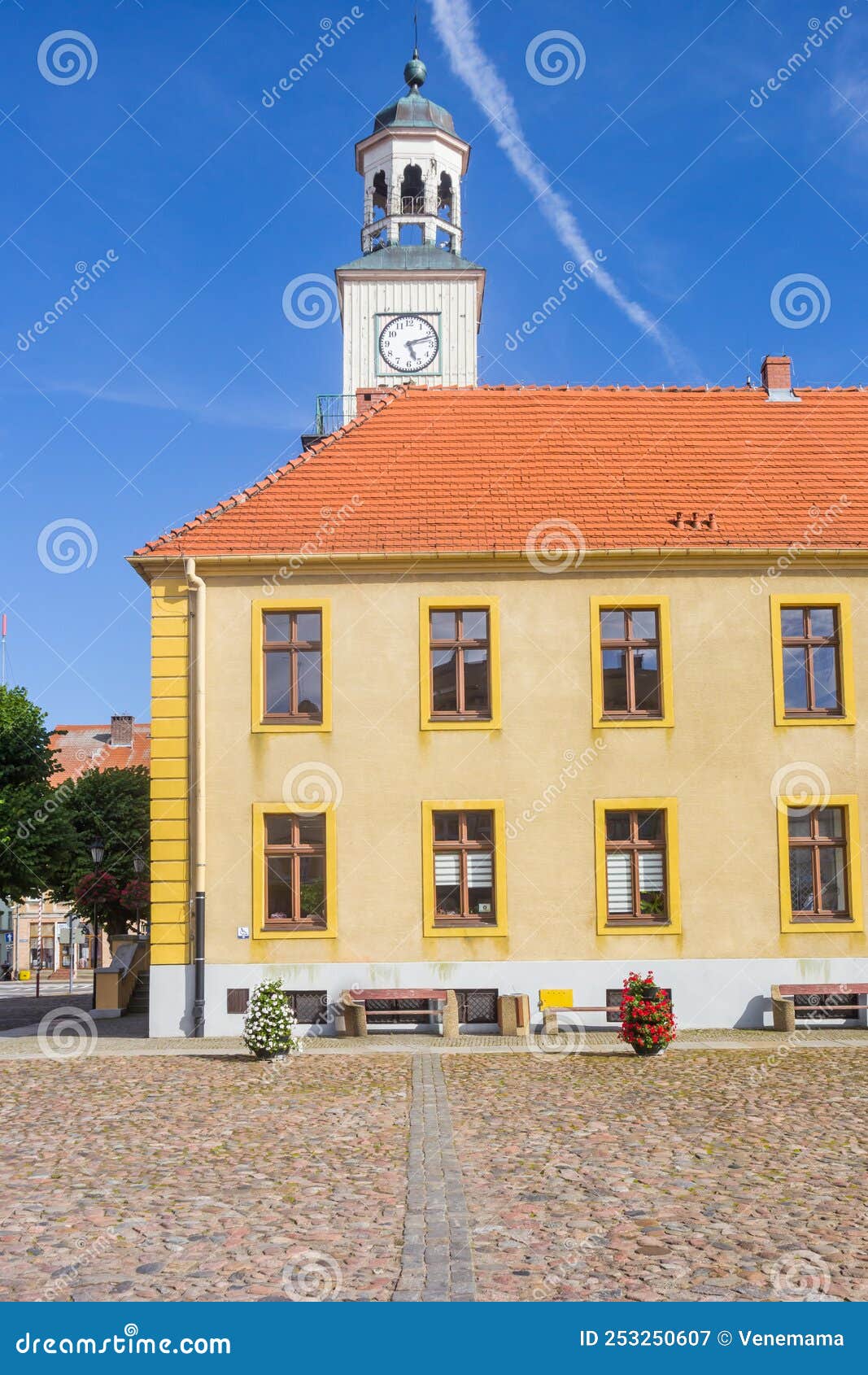 town hall on the market square of trzebiatow
