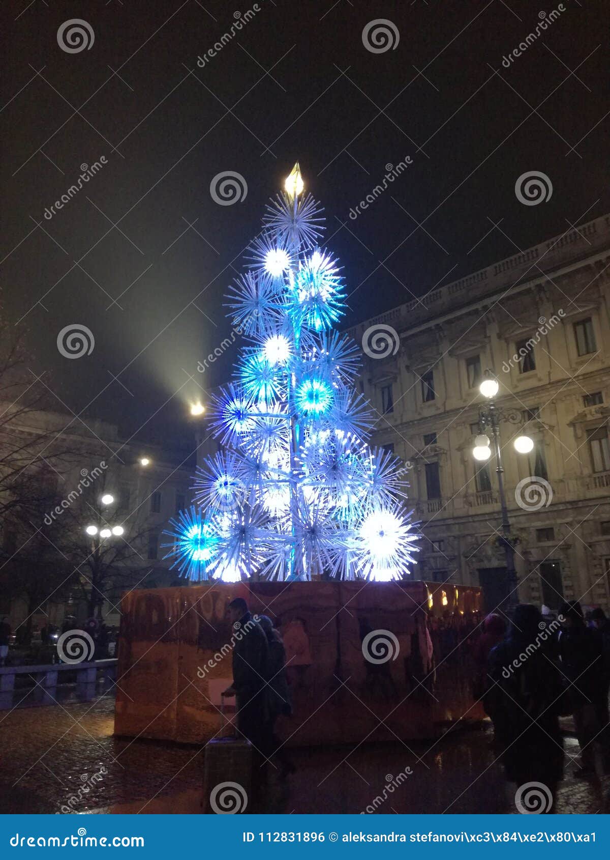 Milano editorial photo. Image of town, year, italy, milano 112831896