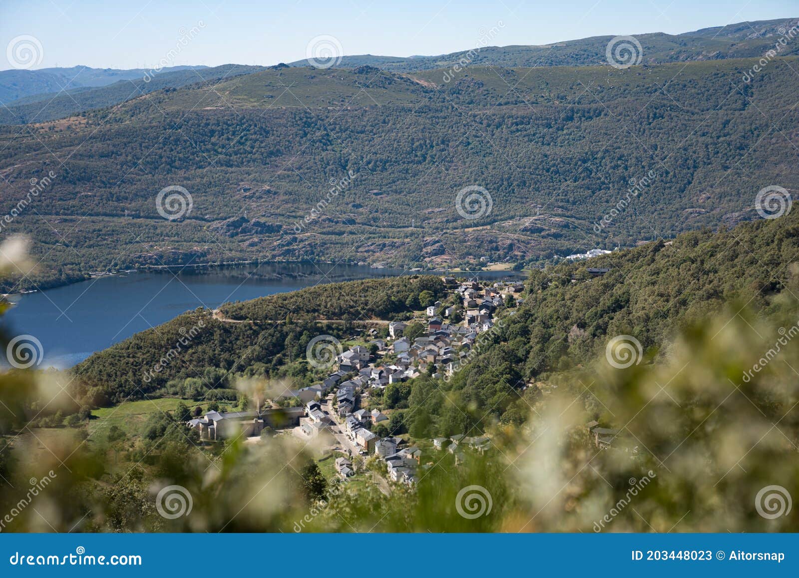 Town of San MartÃn De Castañeda Stock Image Image of water, scenic