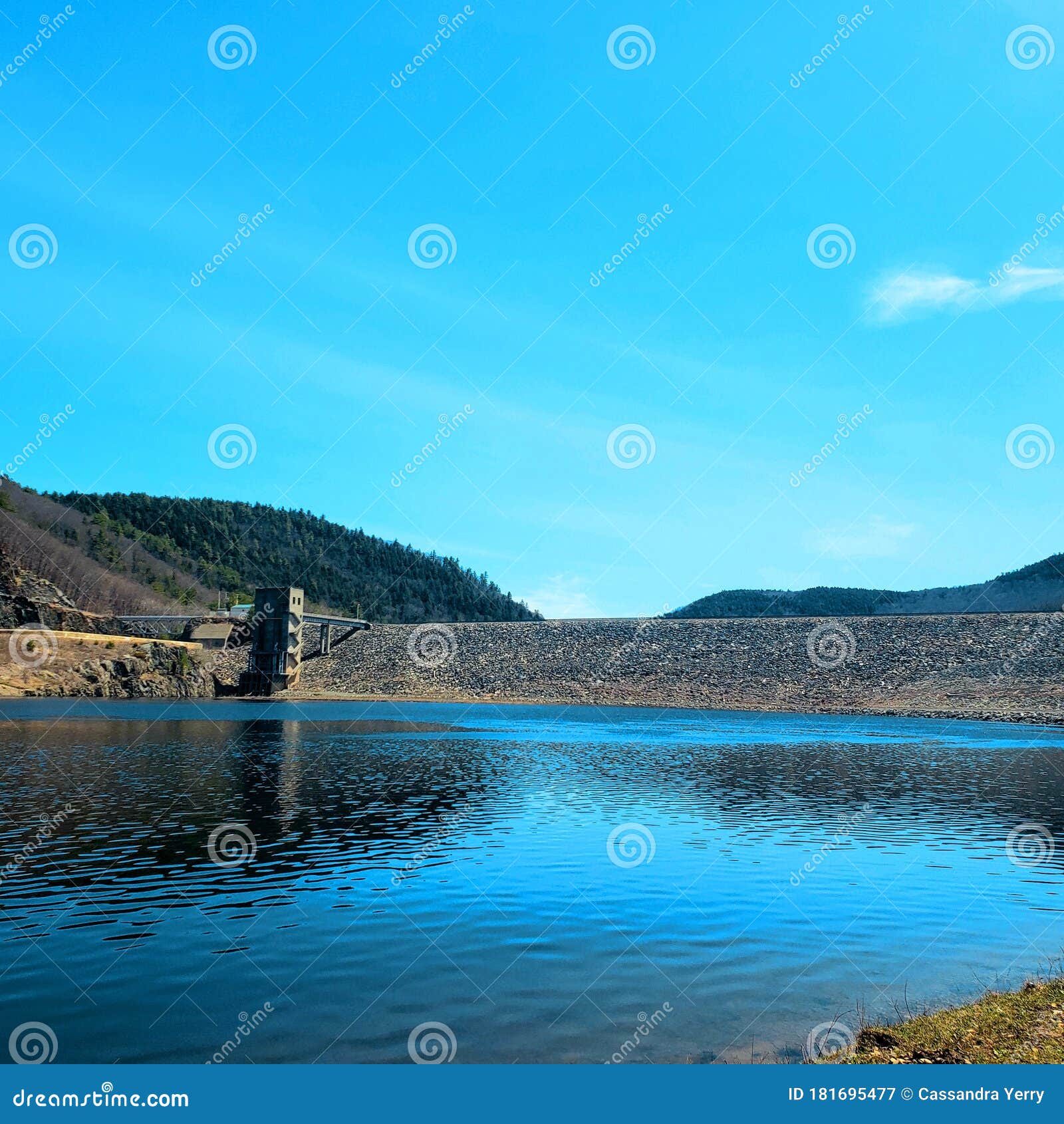 Townshend vermont dam stock image. Image of townshend 181695477