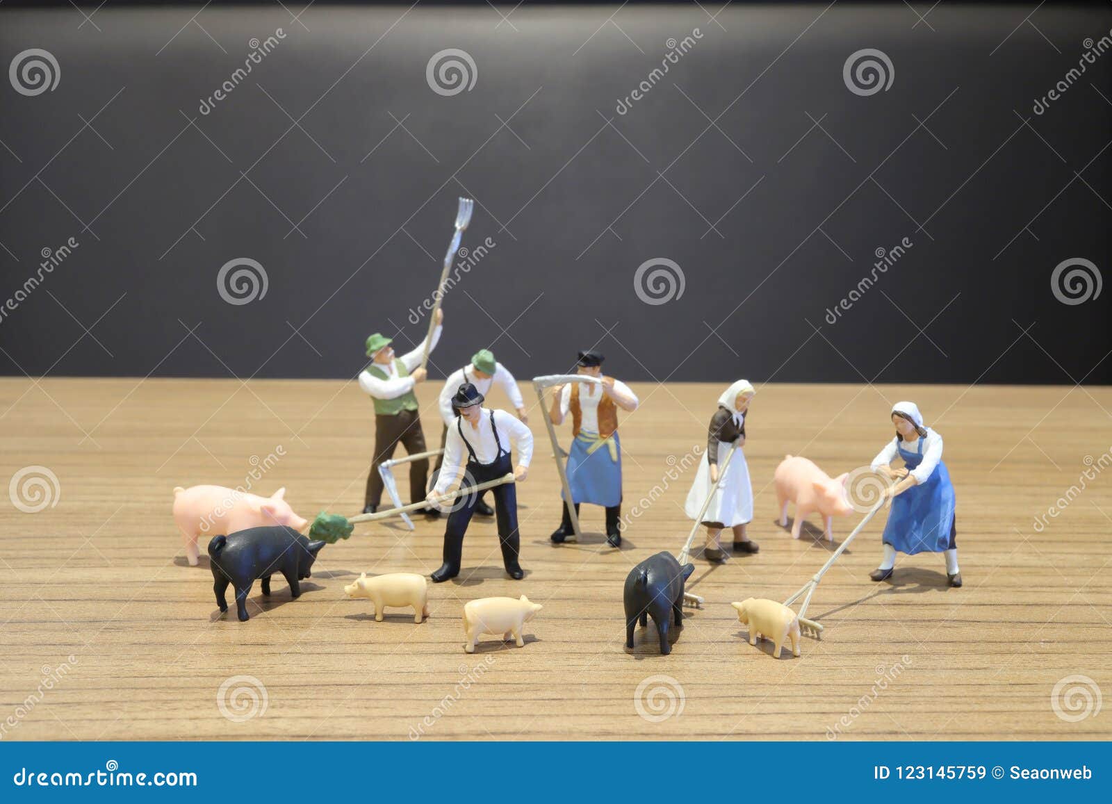 toy farm people