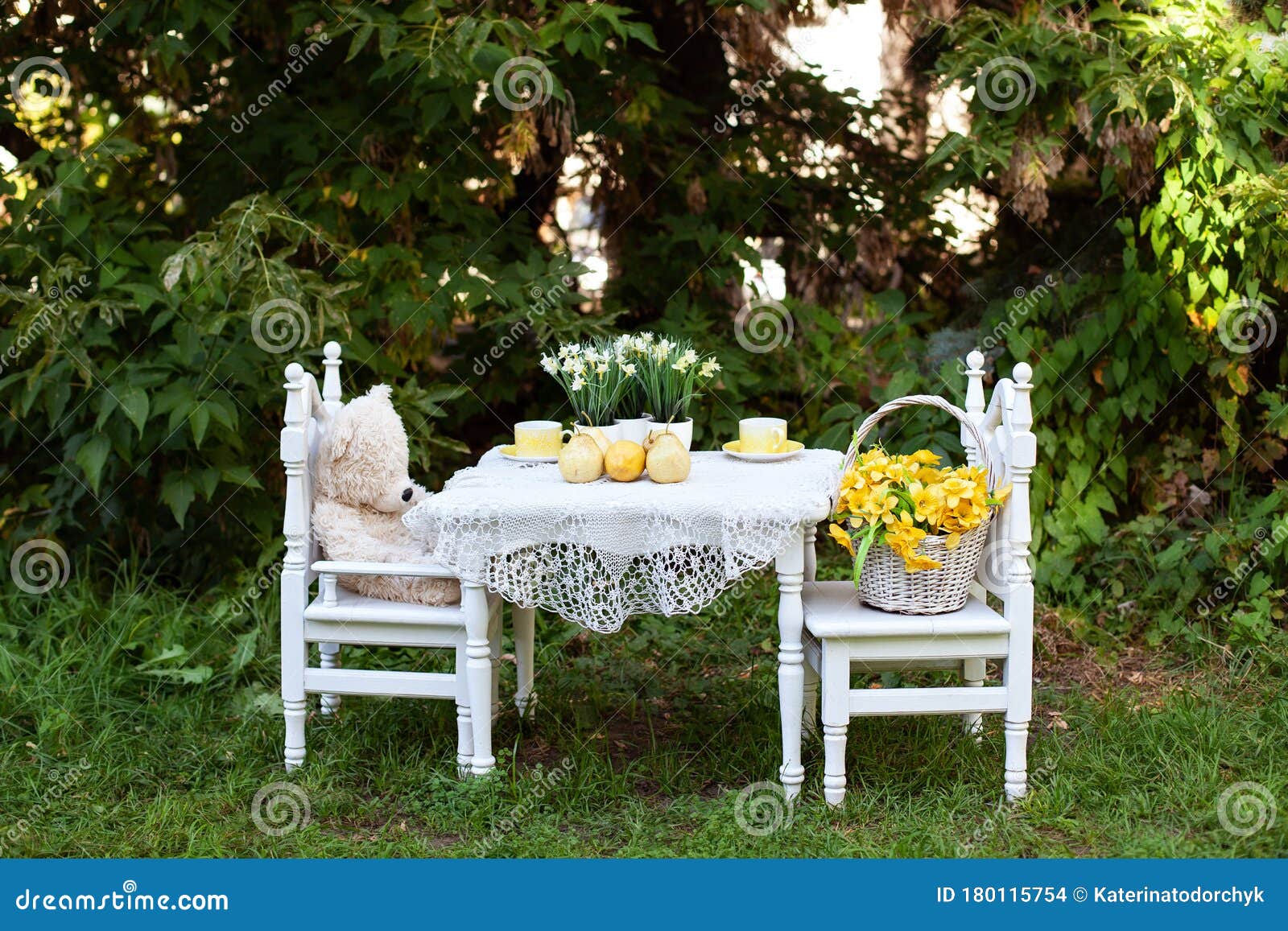 child garden chair