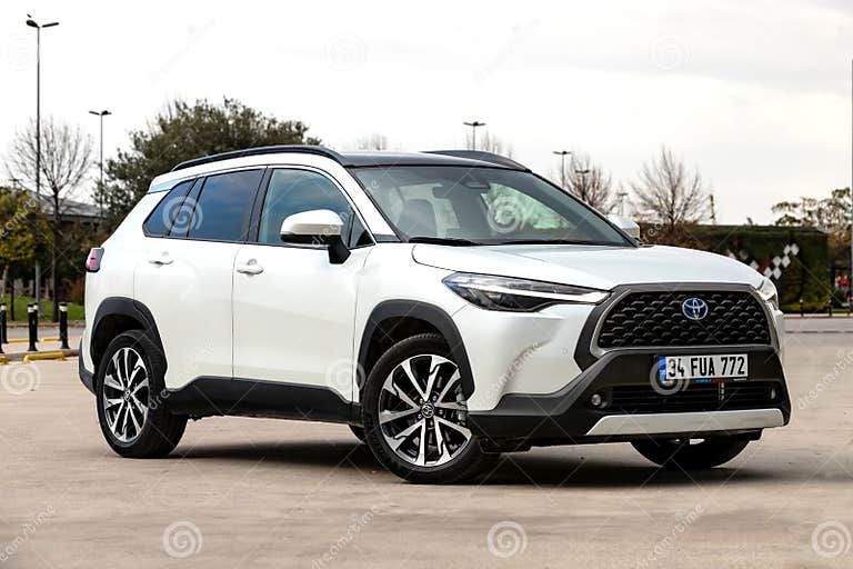 X cross car toyota