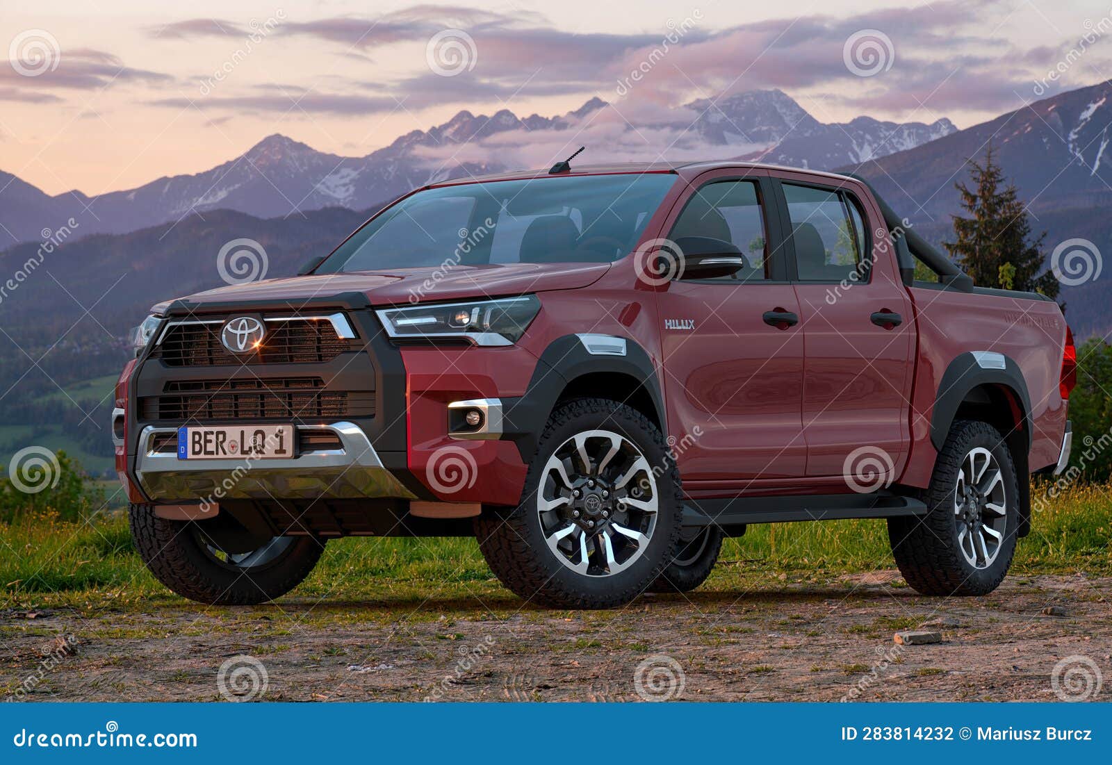 2,086 Hilux Toyota Truck Stock Photos - Free & Royalty-Free Stock Photos  from Dreamstime