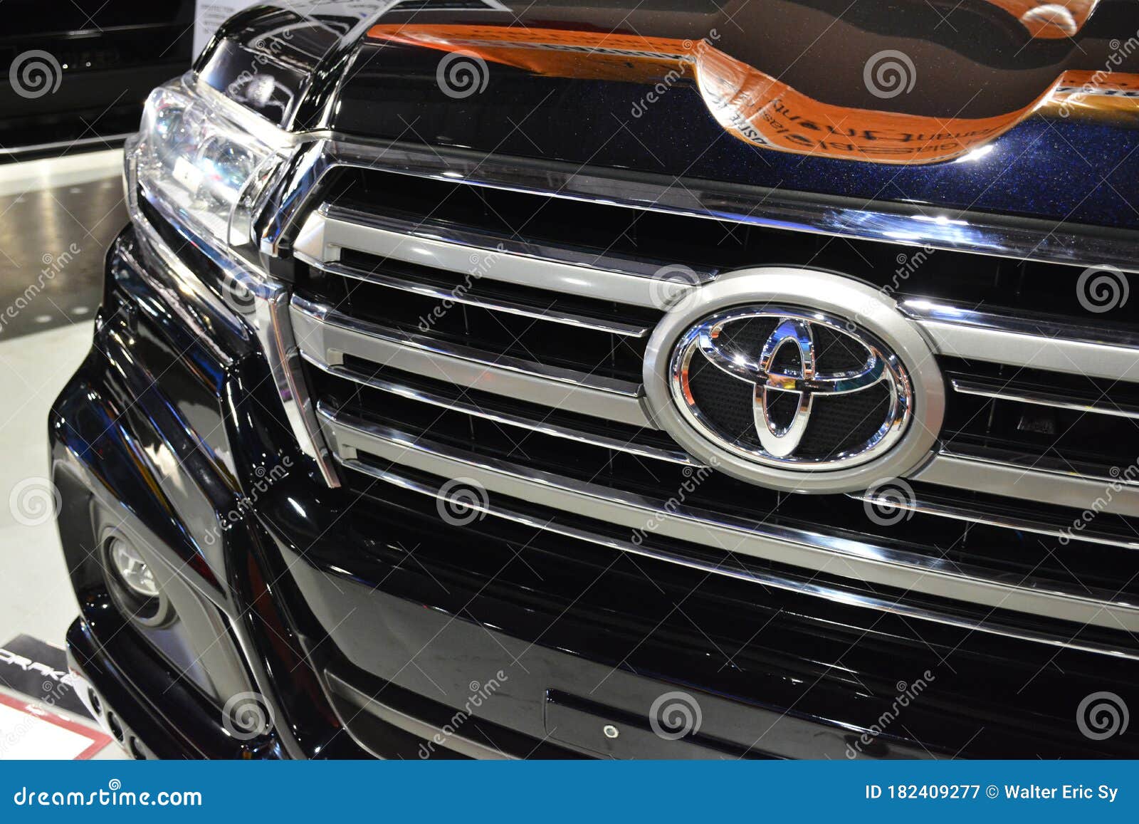 Toyota Land Cruiser Emblem At Manila Auto Salon Car Show