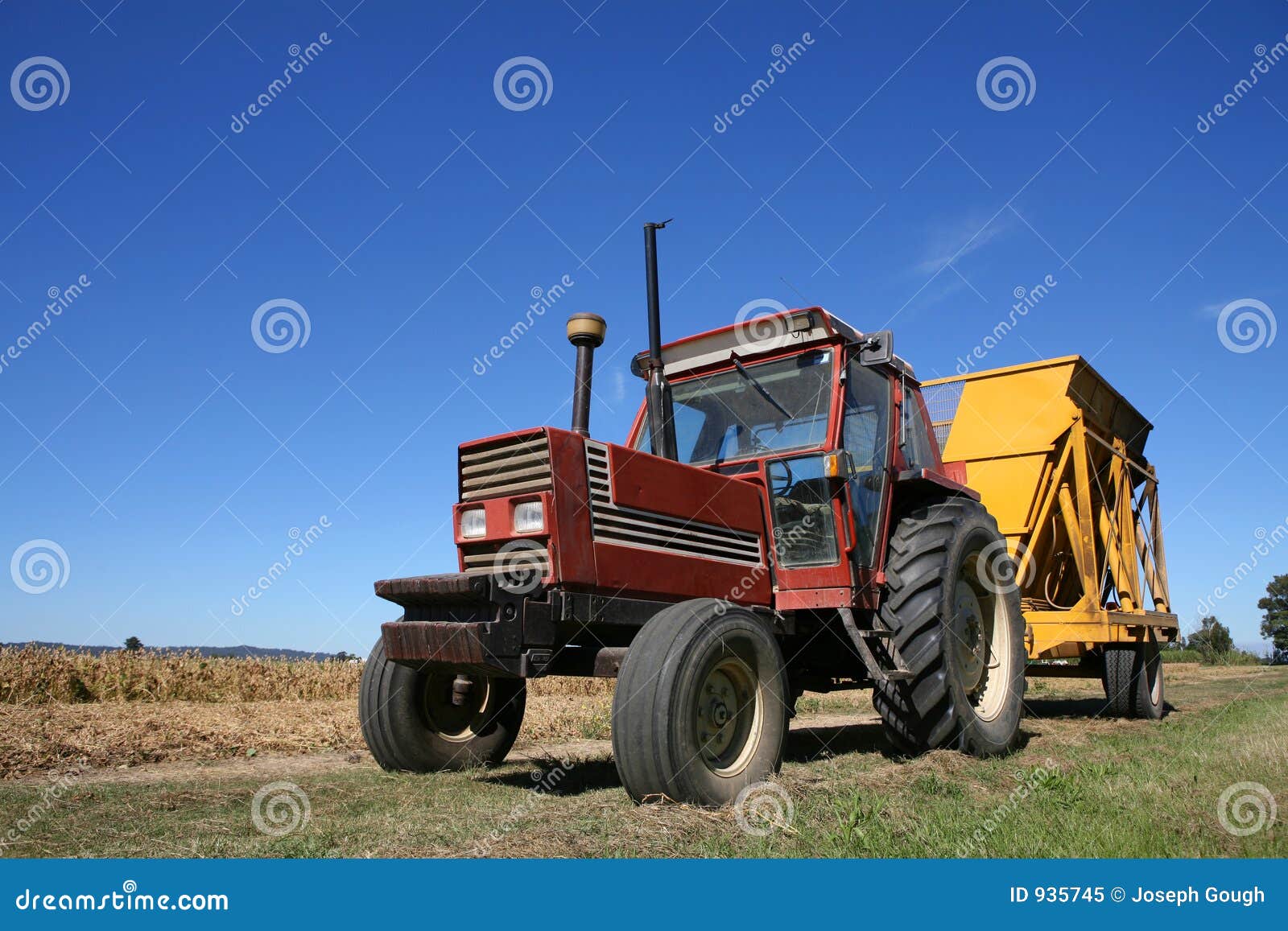 Tractor and Trailer stock image. Image of australia, machine 935745
