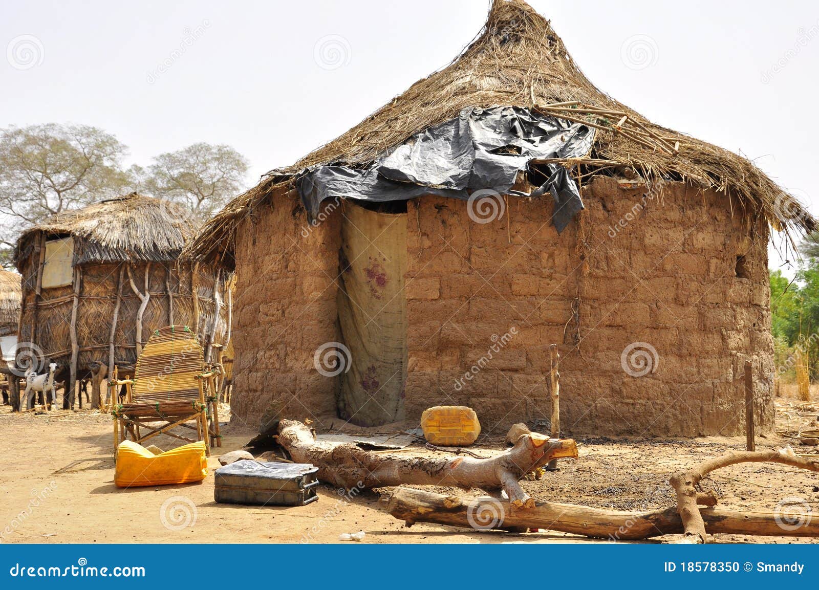 Traditional African Village Houses In Niger Stock Photo - Image: 18578350
