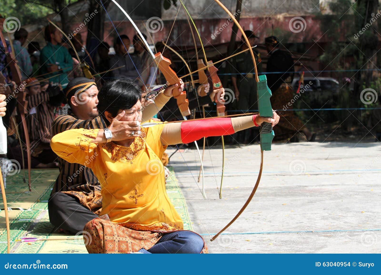 Traditional archery editorial stock image. Image of city 63040954