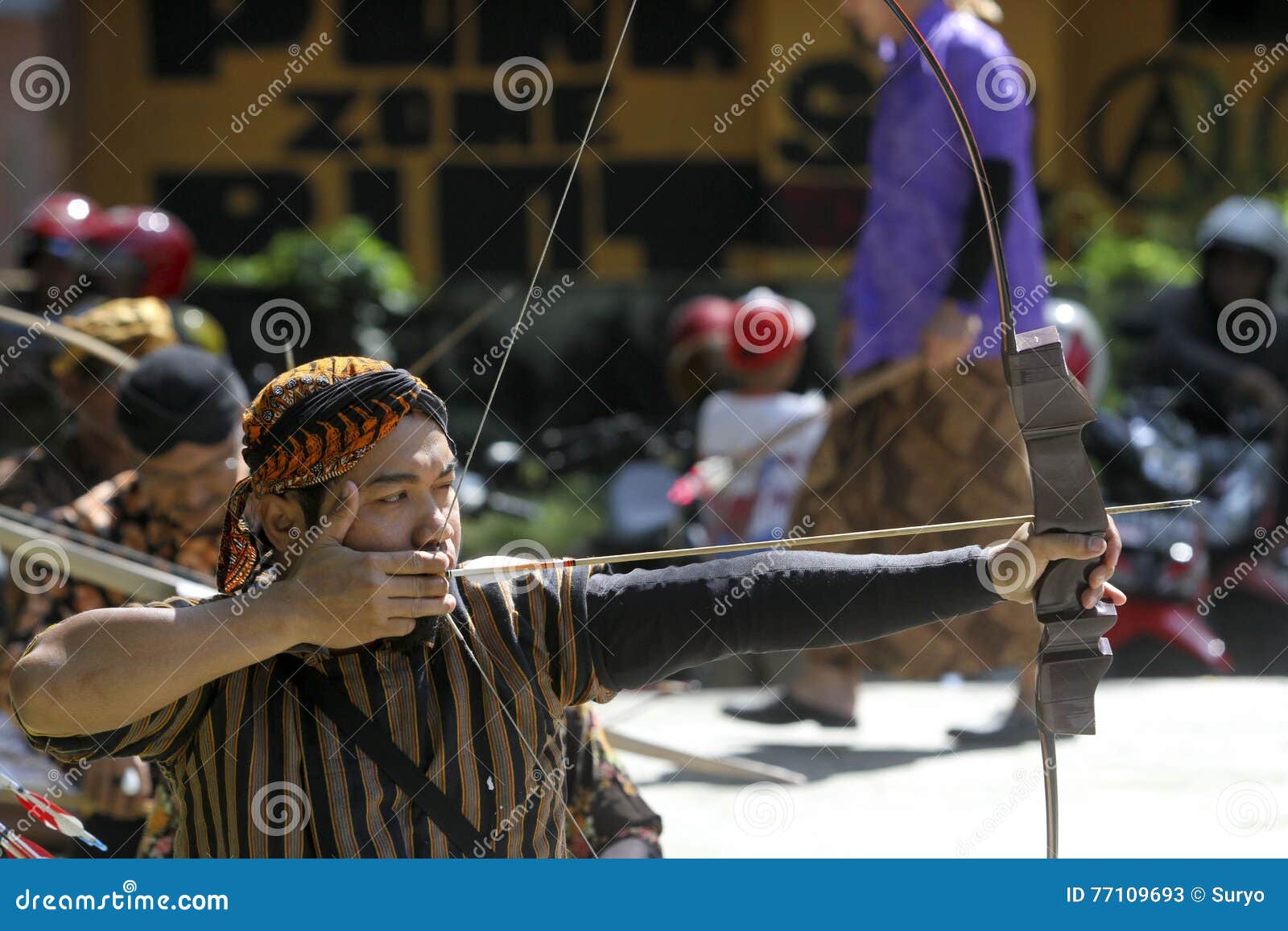Traditional archery editorial stock photo. Image of city 77109693