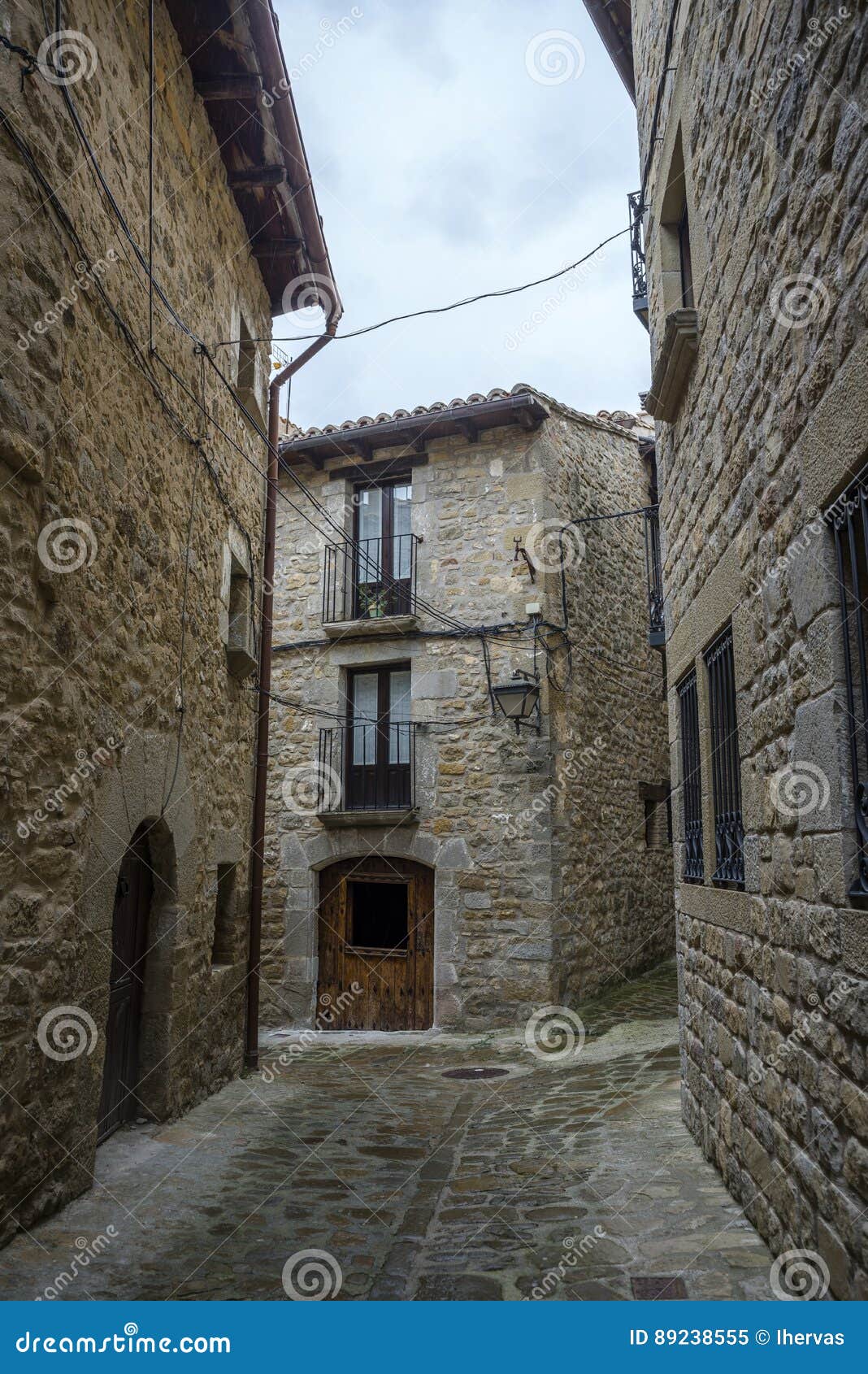 traditional architecture in sos del rey catolico