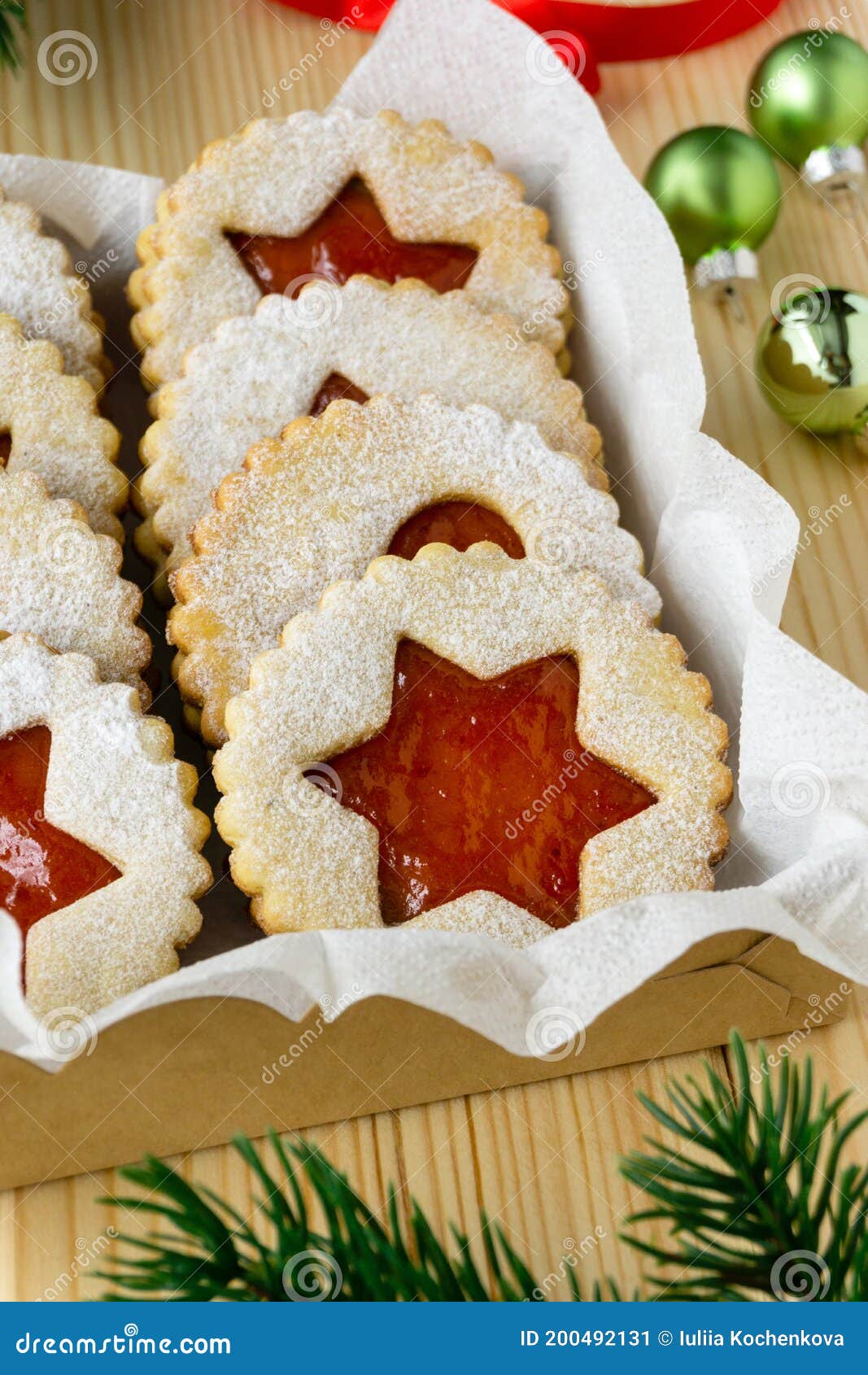 Traditional Austrian Christmas Linzer Cookies With Jam And ...