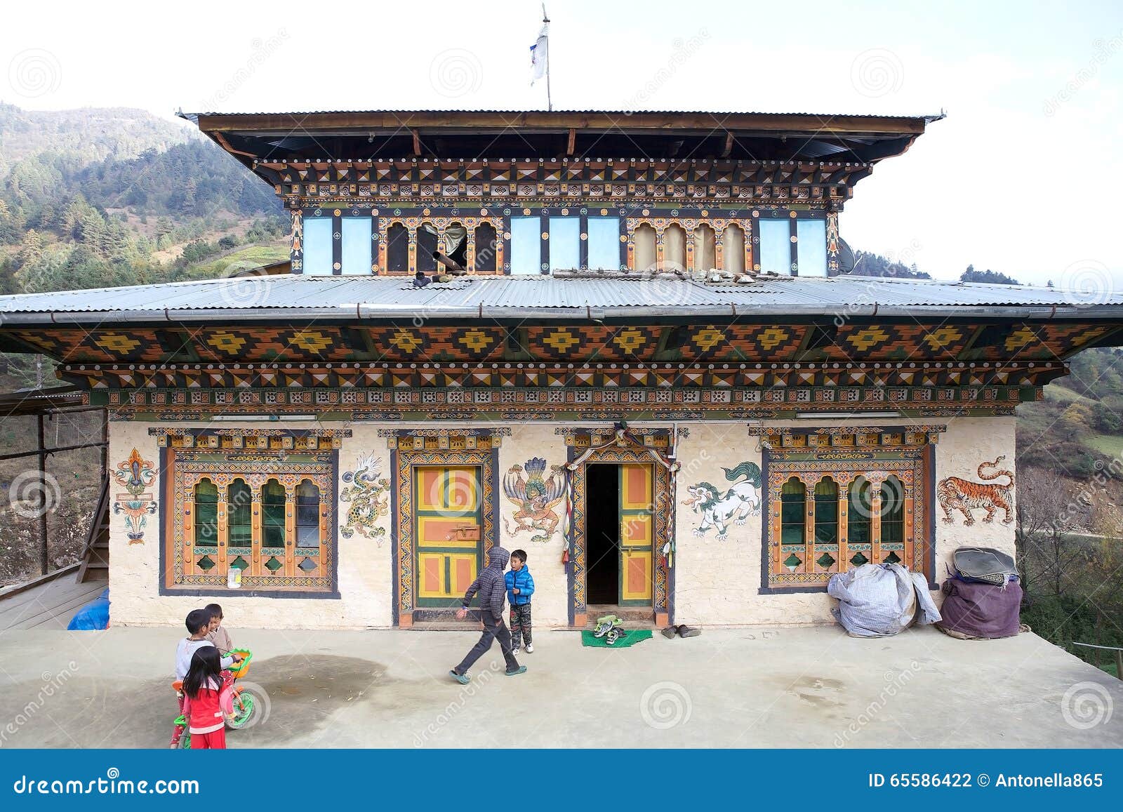 Traditional Bhutanese Rural House Bhutan Editorial Traditional Bhutanese Rural House Bhutan Editorial