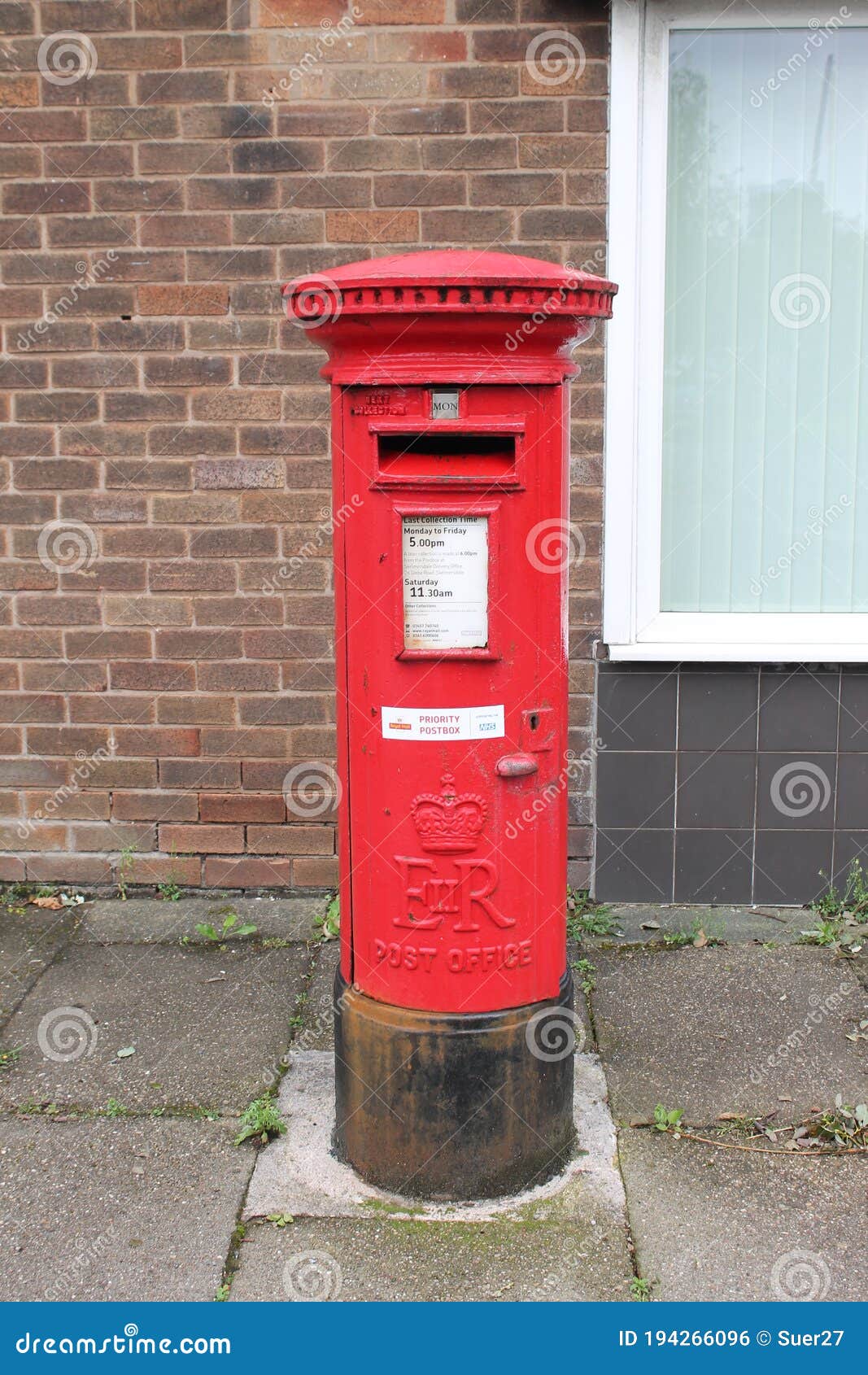 Vintage British Postal Pillar Box With Crown And Er Cipher Cast Into