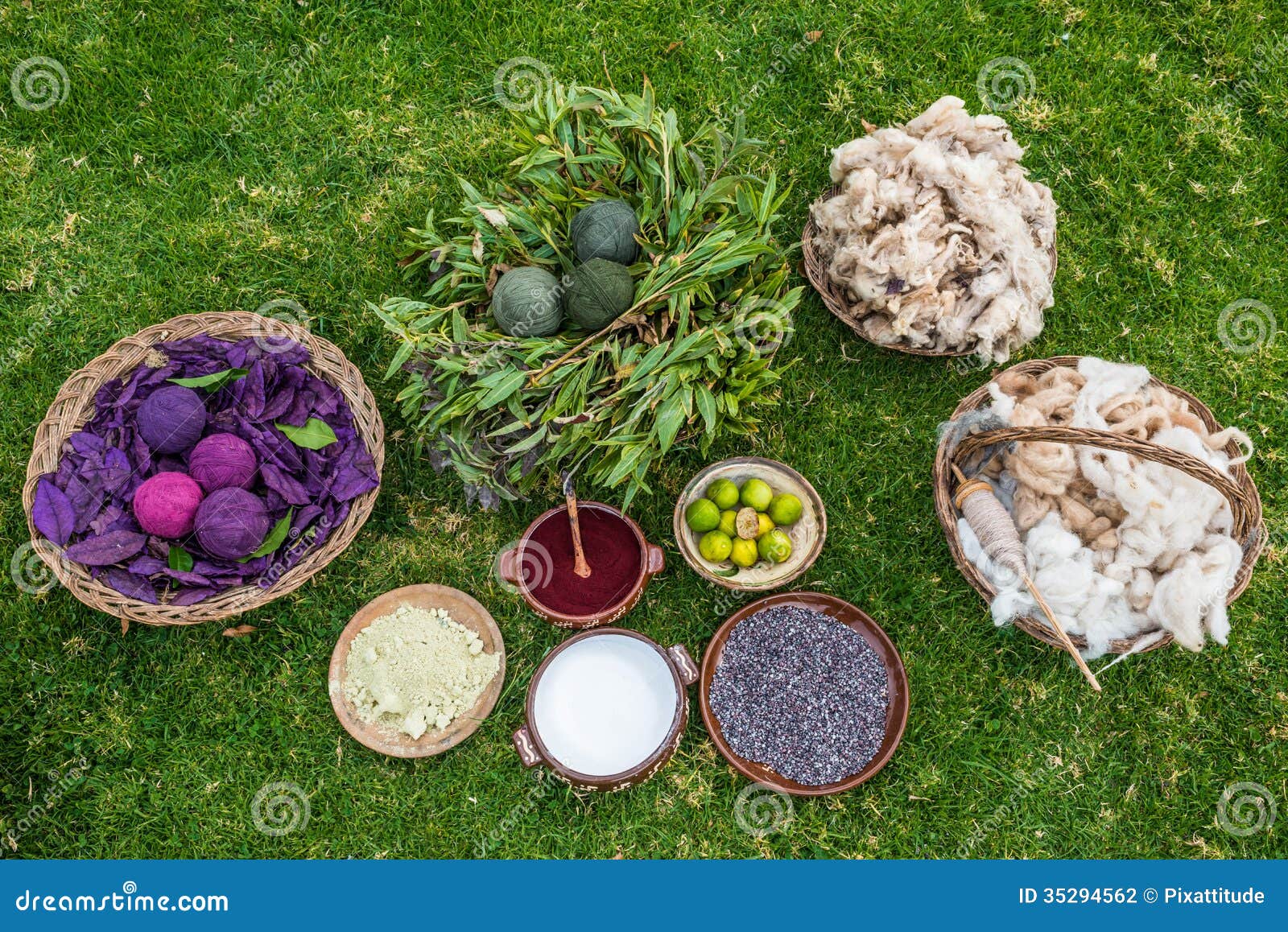 traditional dyes peruvian andes cuzco peru