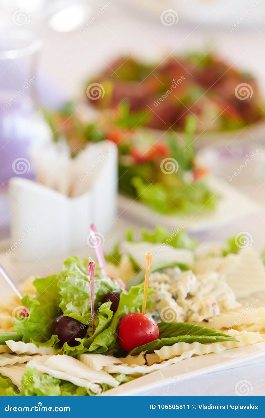 gourment meat meals on banquete.