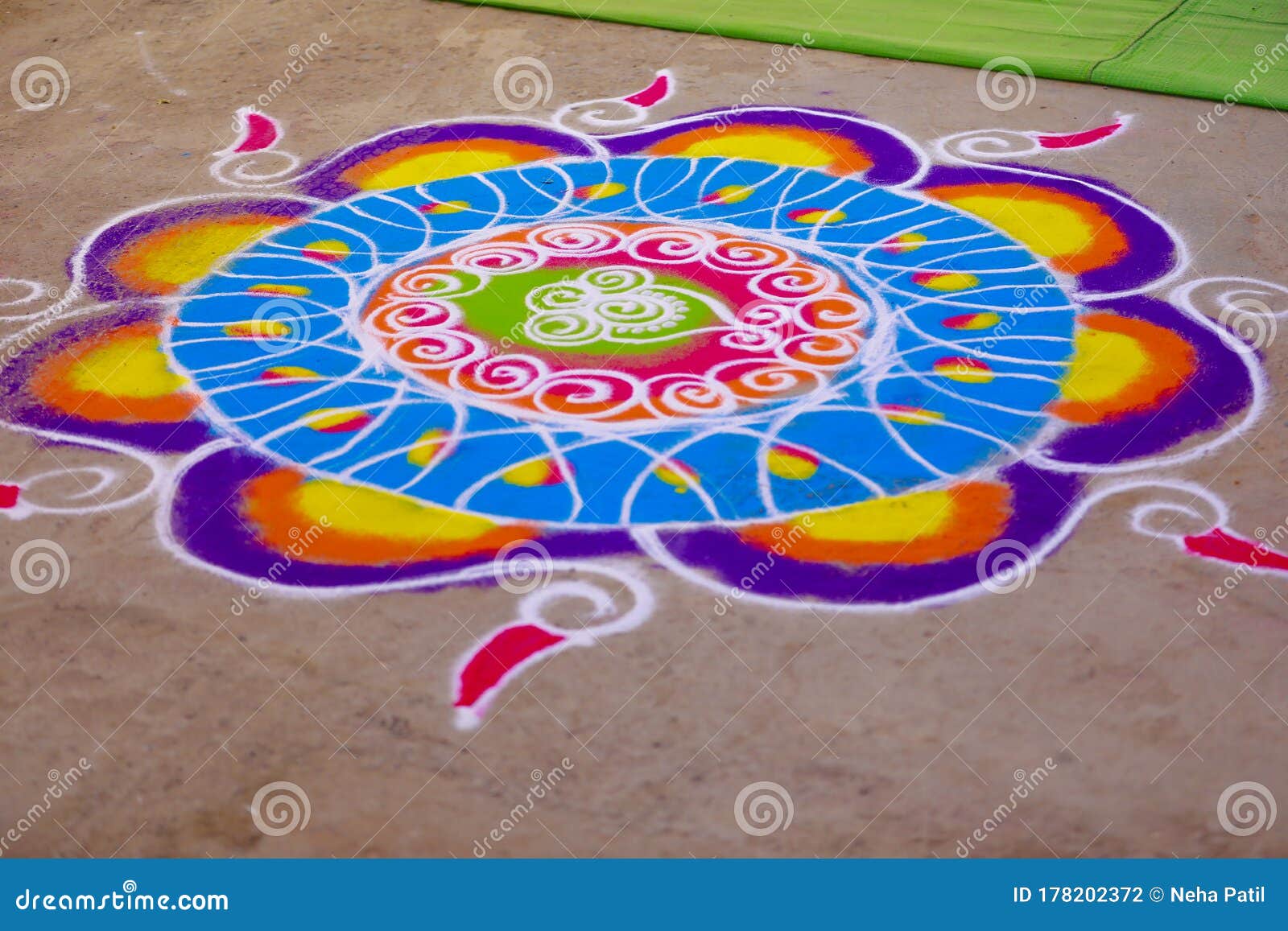 Traditional Indian Wedding Ceremony in Hinduism : Rangoli Design ...