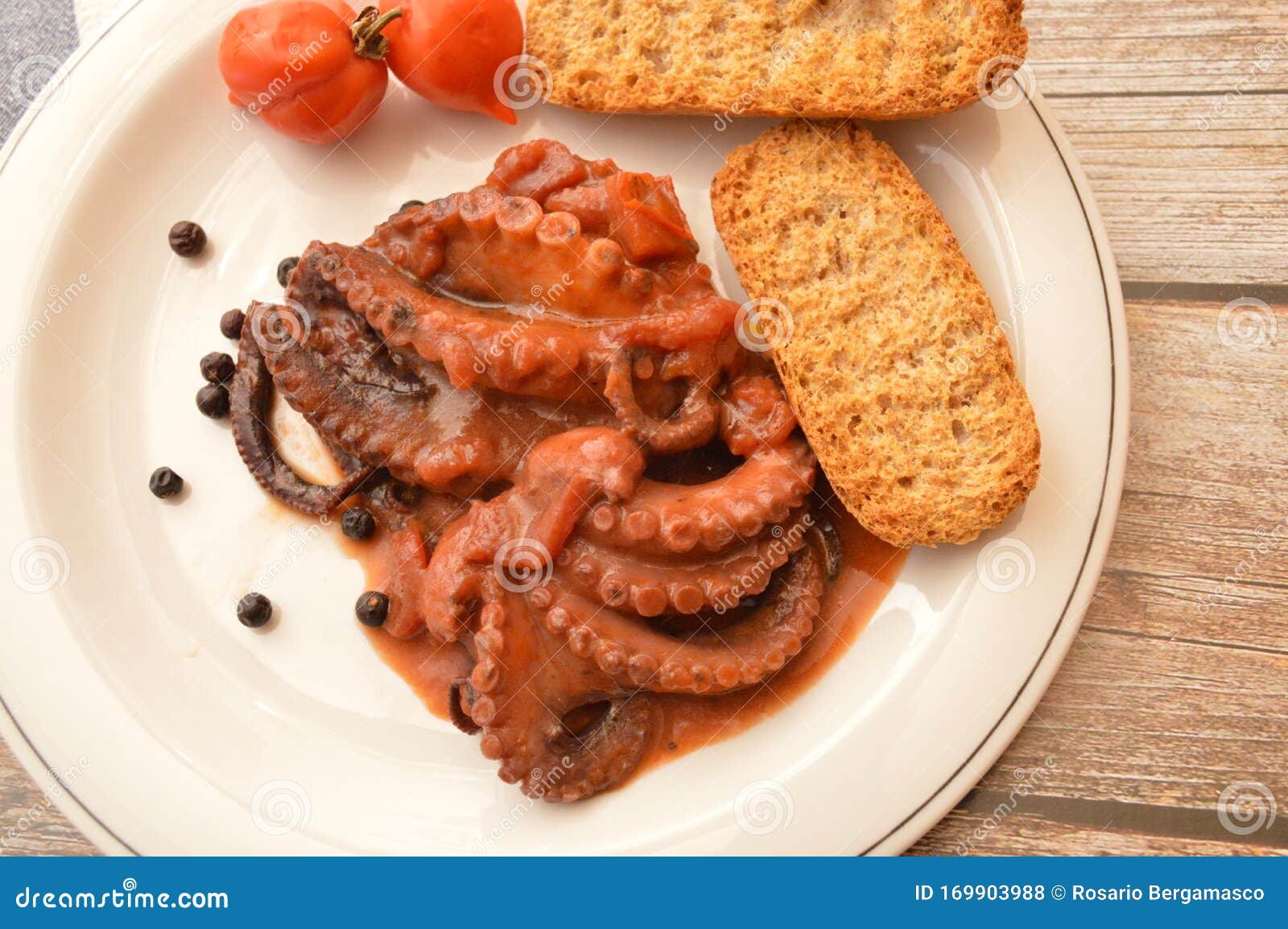 traditional italian dish octopus luciana with tomato