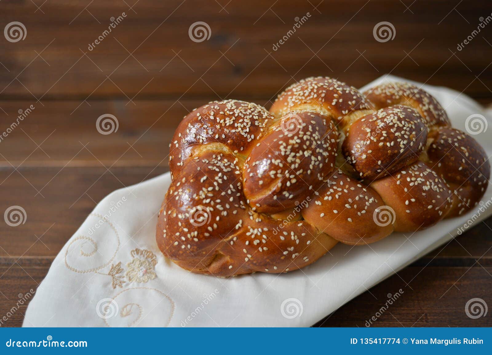 flat jewish bread flat jewish bread