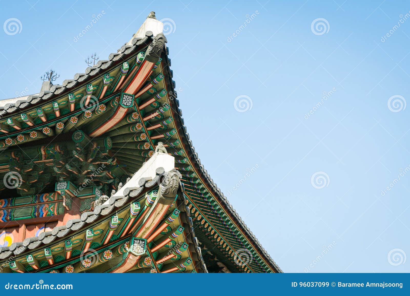 Traditional Korean Decor Of Village House, Seoul, South Korea. Stock Photo,  Picture and Royalty Free Image. Image 178858371.