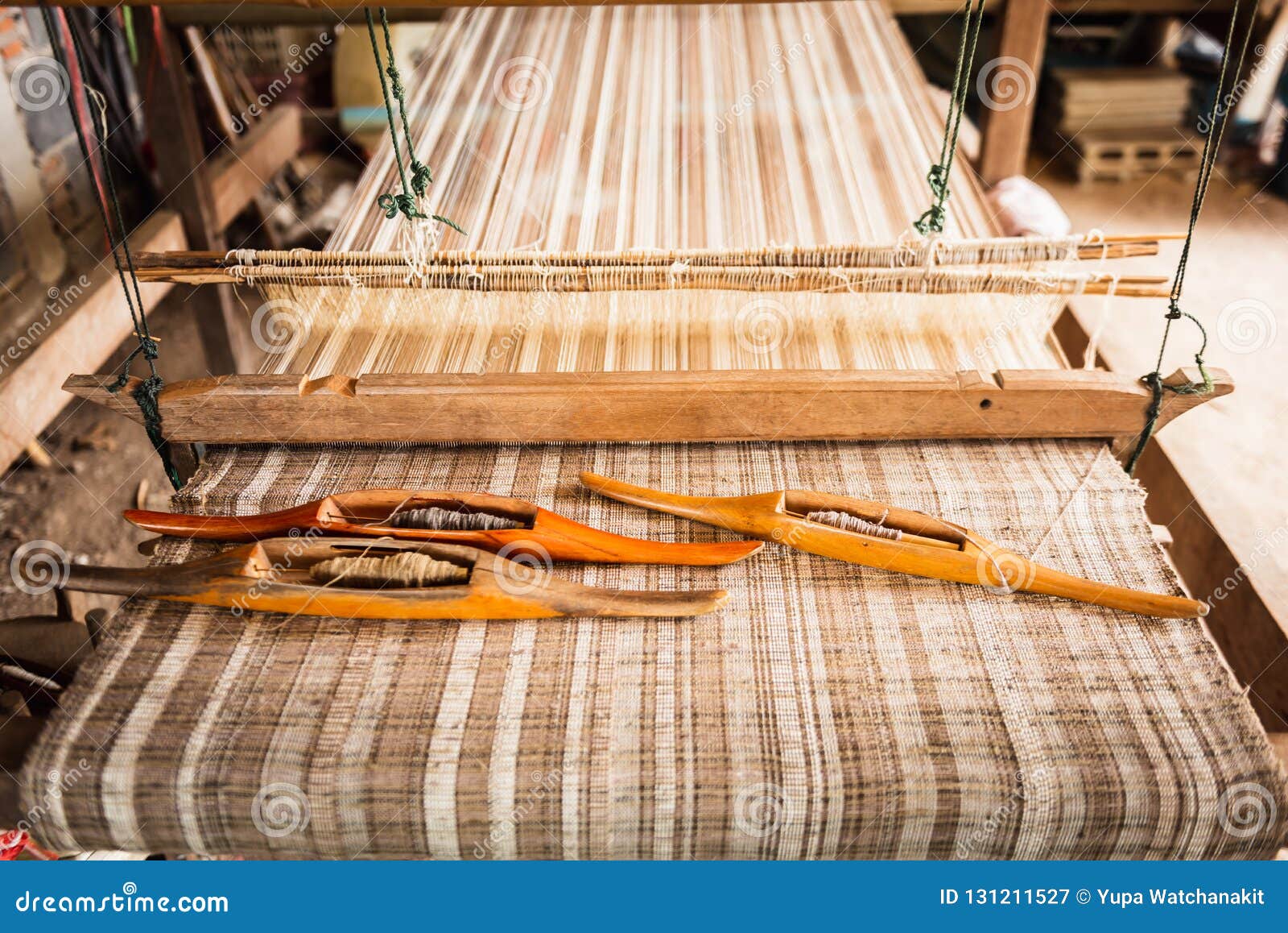 Traditional Loom Machine Vintage Style, Tool for Weave of Making Stock  Image - Image of spindle, cloth: 131211527