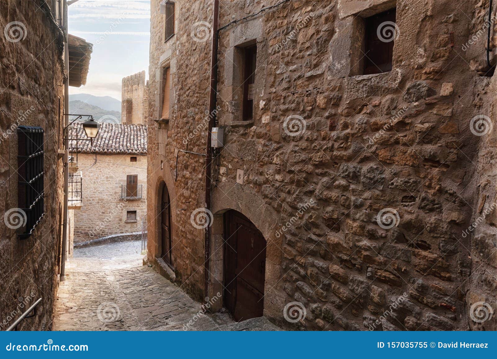 traditional medieval architecture in sos del rey catolico, aragon, spain.