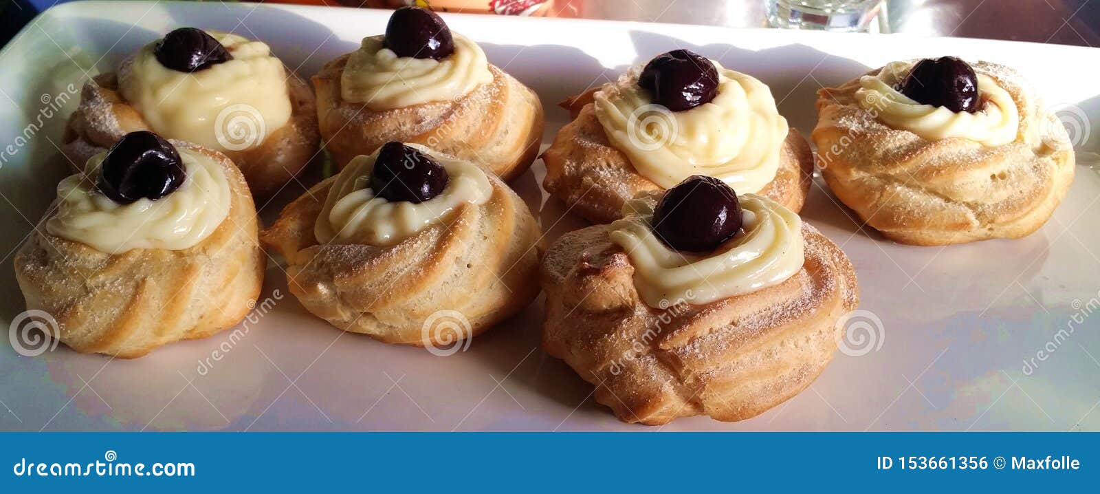 Traditional Neapolitan Dishes in Italy Stock Photo - Image of zeppole