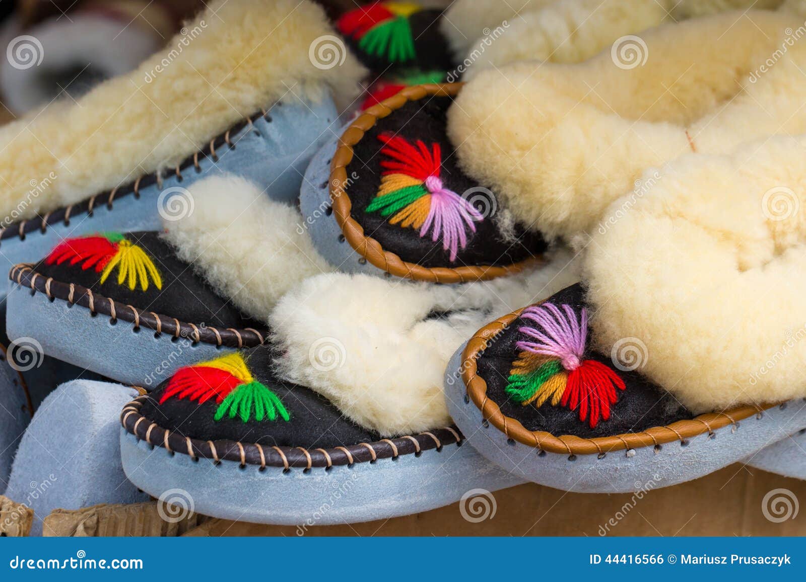 traditional polish shoes