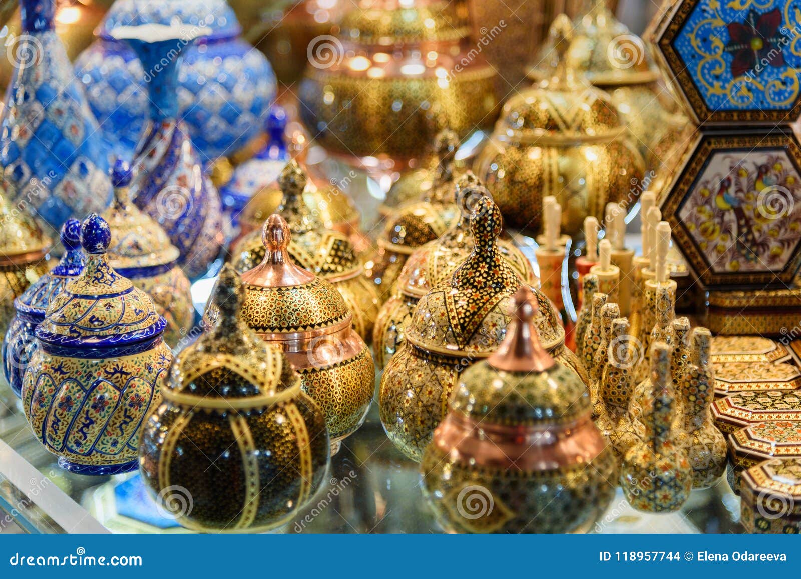 How do souvenirs in Iran How do souvenirs in Iran