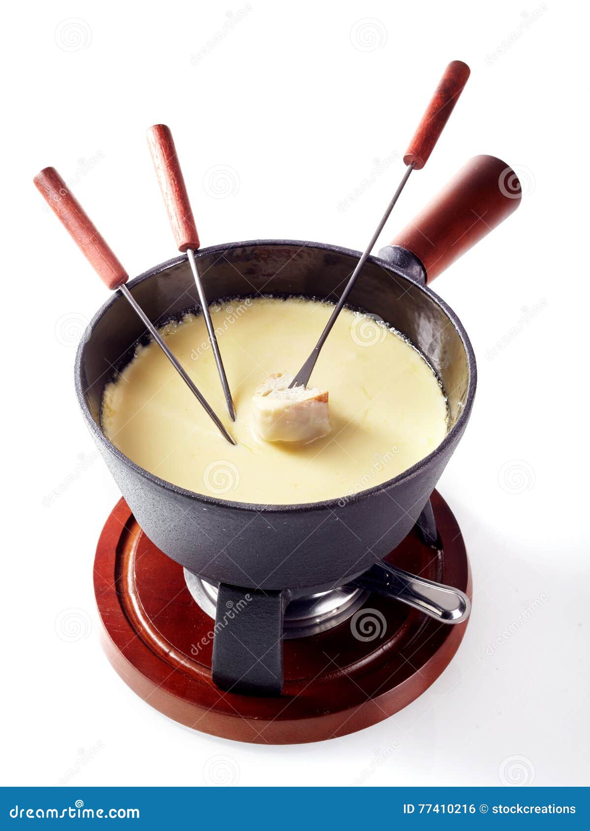 traditional swiss cheese and wine fondue