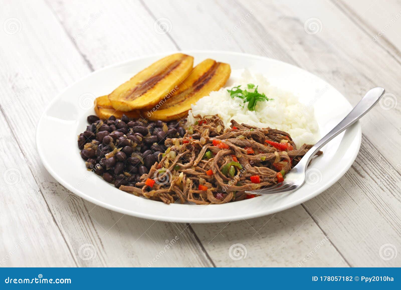 pabellon criollo, venezuelan national dish