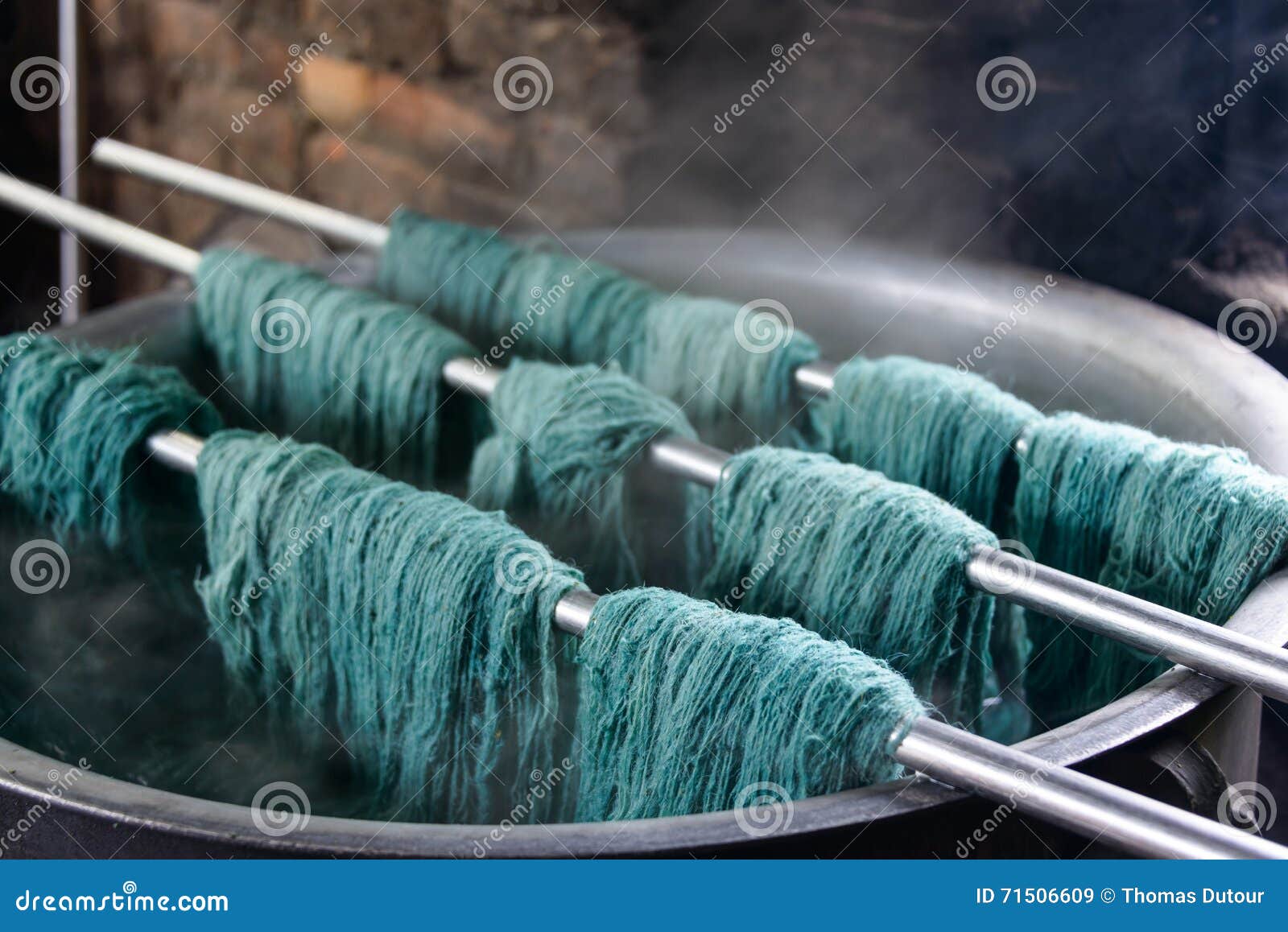 traditional wool dyeing