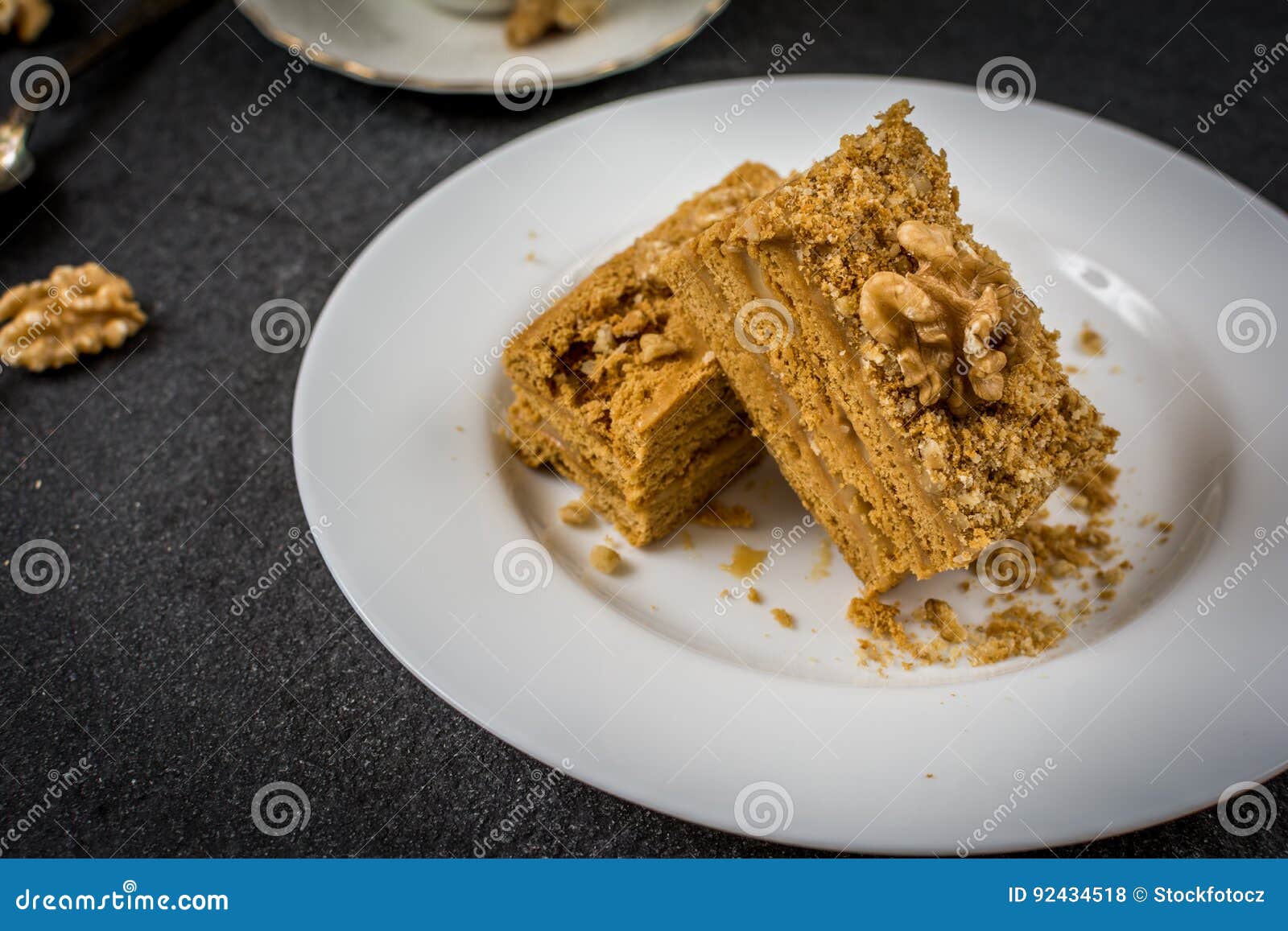 Traditioneller Honigkuchen stockfoto. Bild von kaffee - 92434518